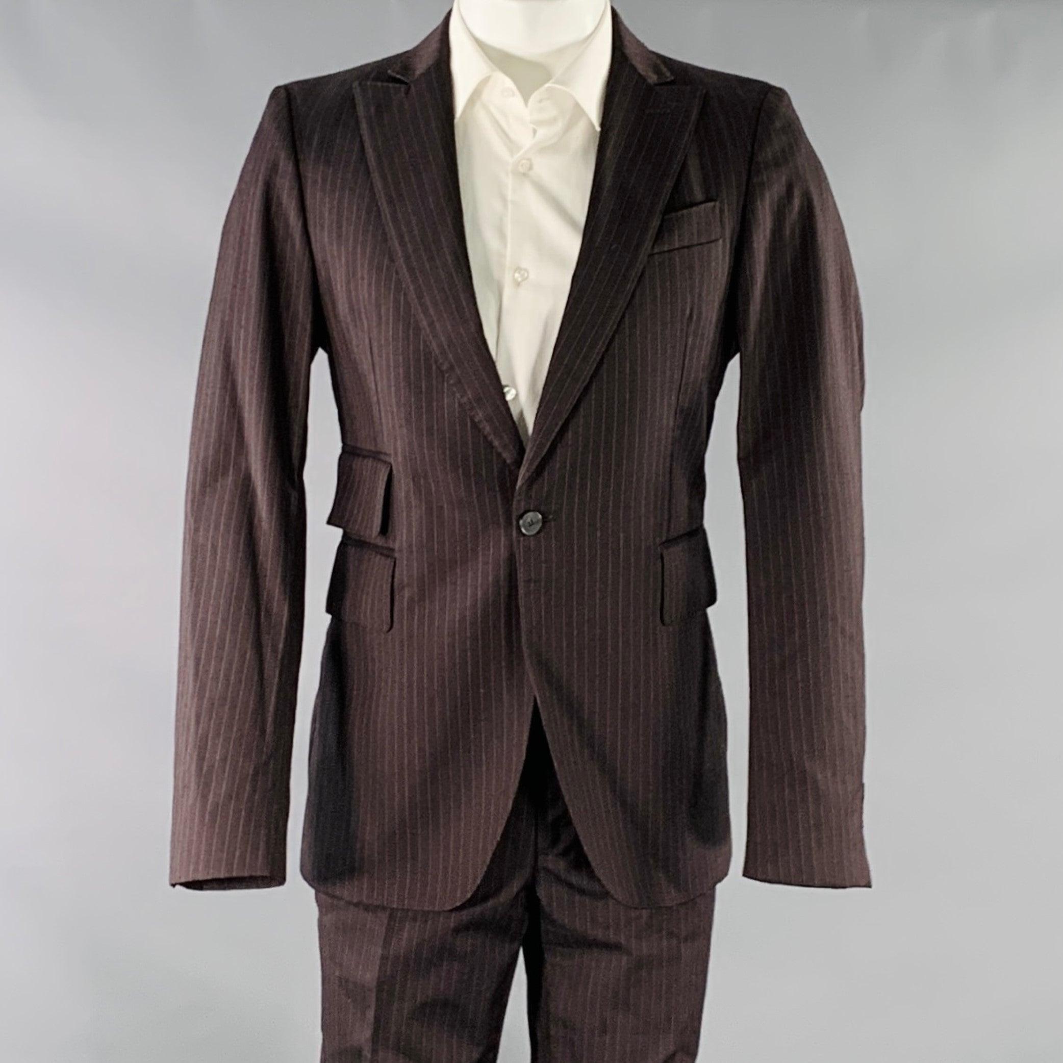 CoSTUME NATIONAL Größe 38 Braun Grauer Nadelstreifen-Anzug aus Wolle mit einem Knopfleiste im Zustand „Hervorragend“ im Angebot in San Francisco, CA