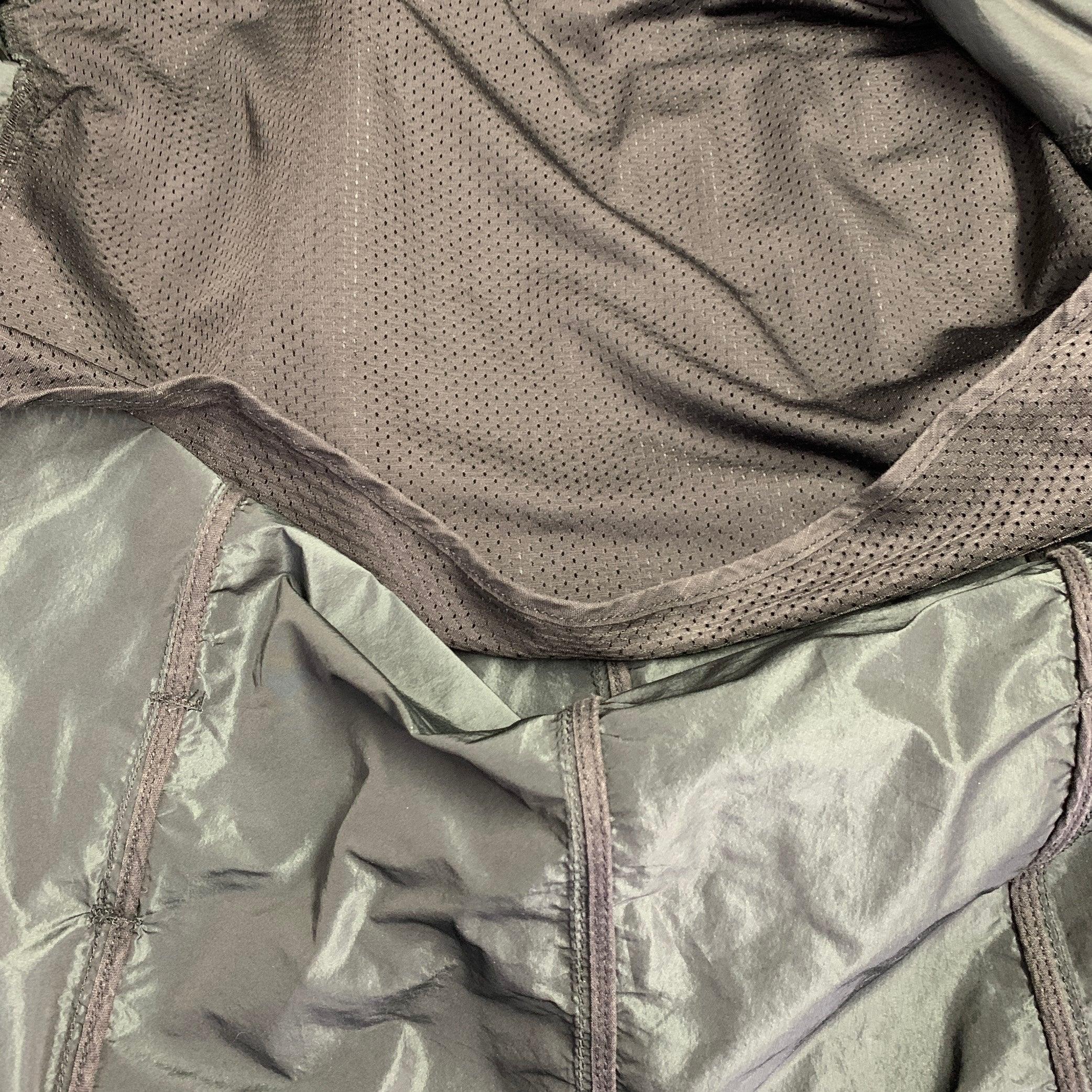 CoSTUME NATIONAL Size S Green Black Iridescent Polyester Jacket For Sale 2