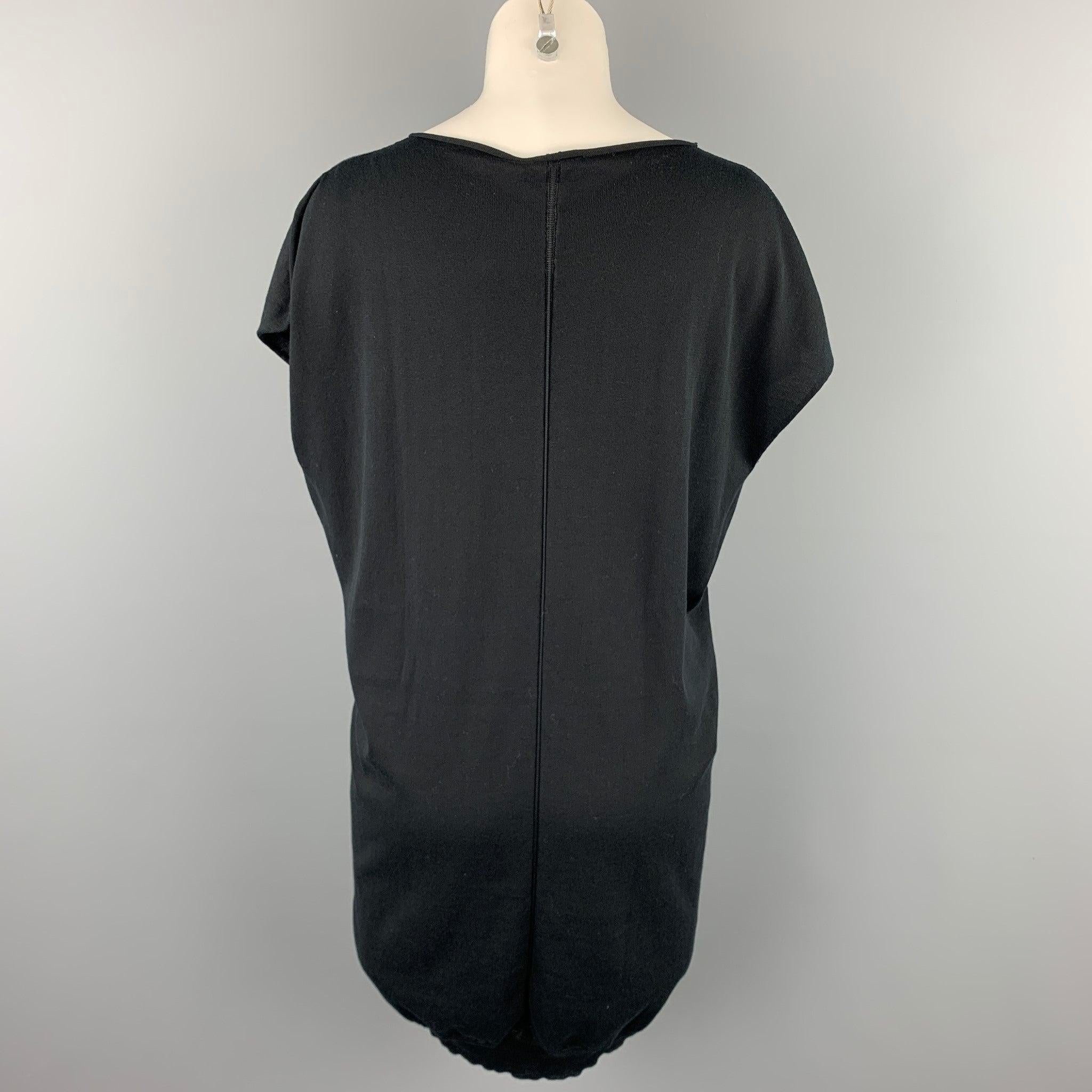 CoSTUME NATIONAL Size XS Black Cotton Sleevless Tunic Knit Top In Good Condition For Sale In San Francisco, CA