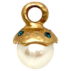 Costume Pearl Hammered Gold Plated Vintage Pendant With Turquoise Crystals