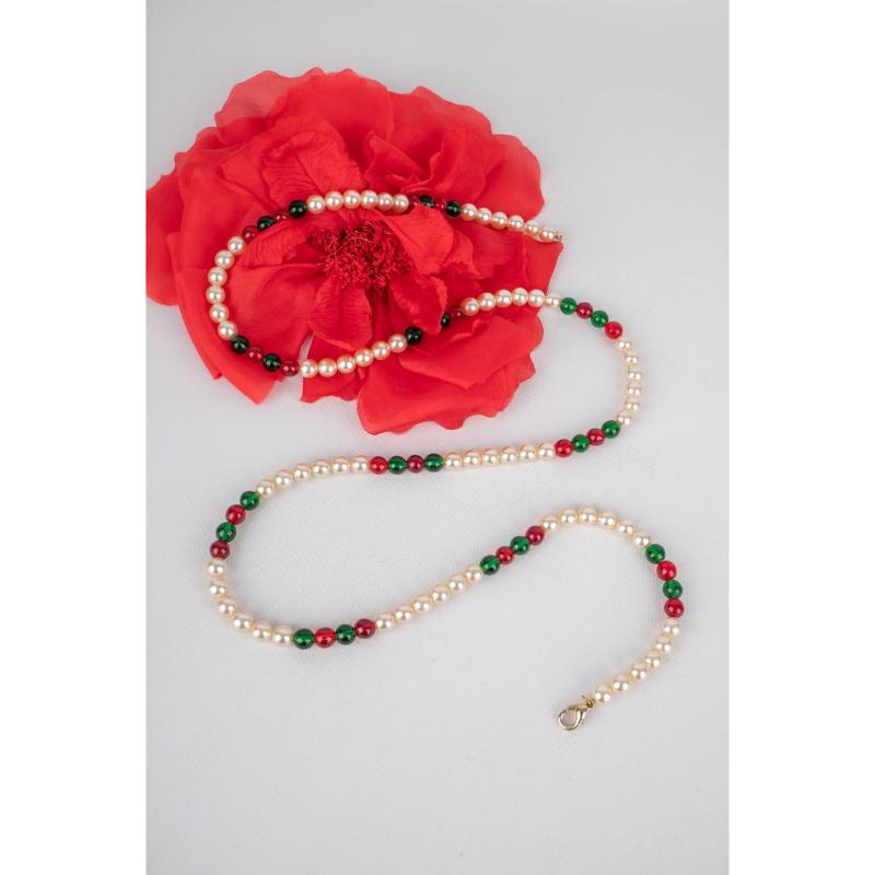 Costume Pearl Sautoir Necklace With Glass Pearl. For Sale 3
