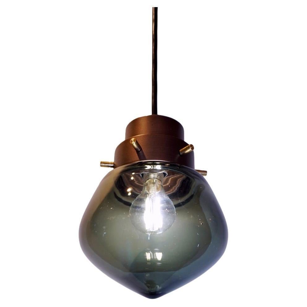 Cosulich Interiors, lampe à suspension moderne italienne en verre soufflé aqua fumé et bronze, en forme de goutte
