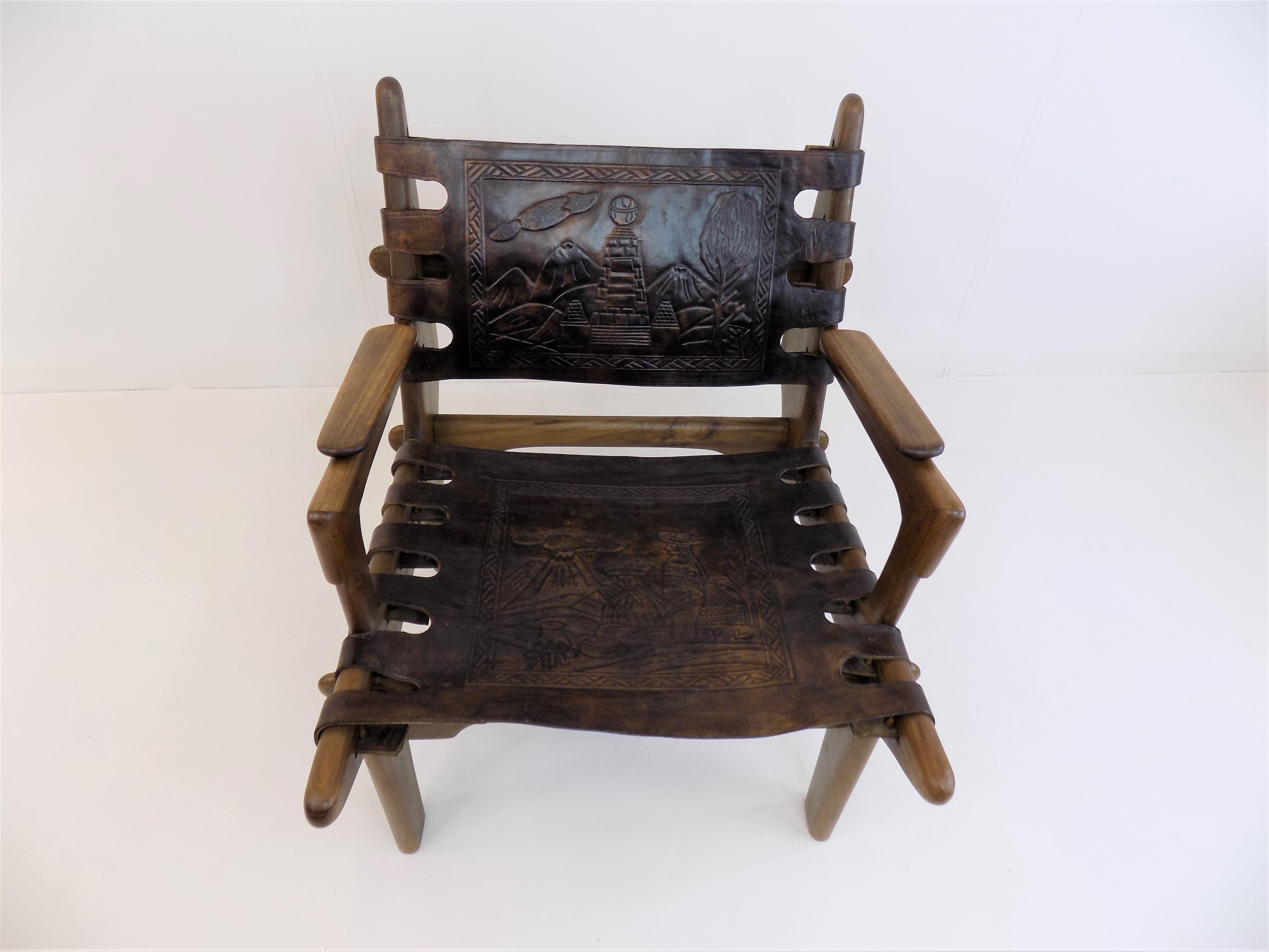 Cotacachi Lounge Chair by Angel Pazmino for Muebles De Estilo For Sale 8