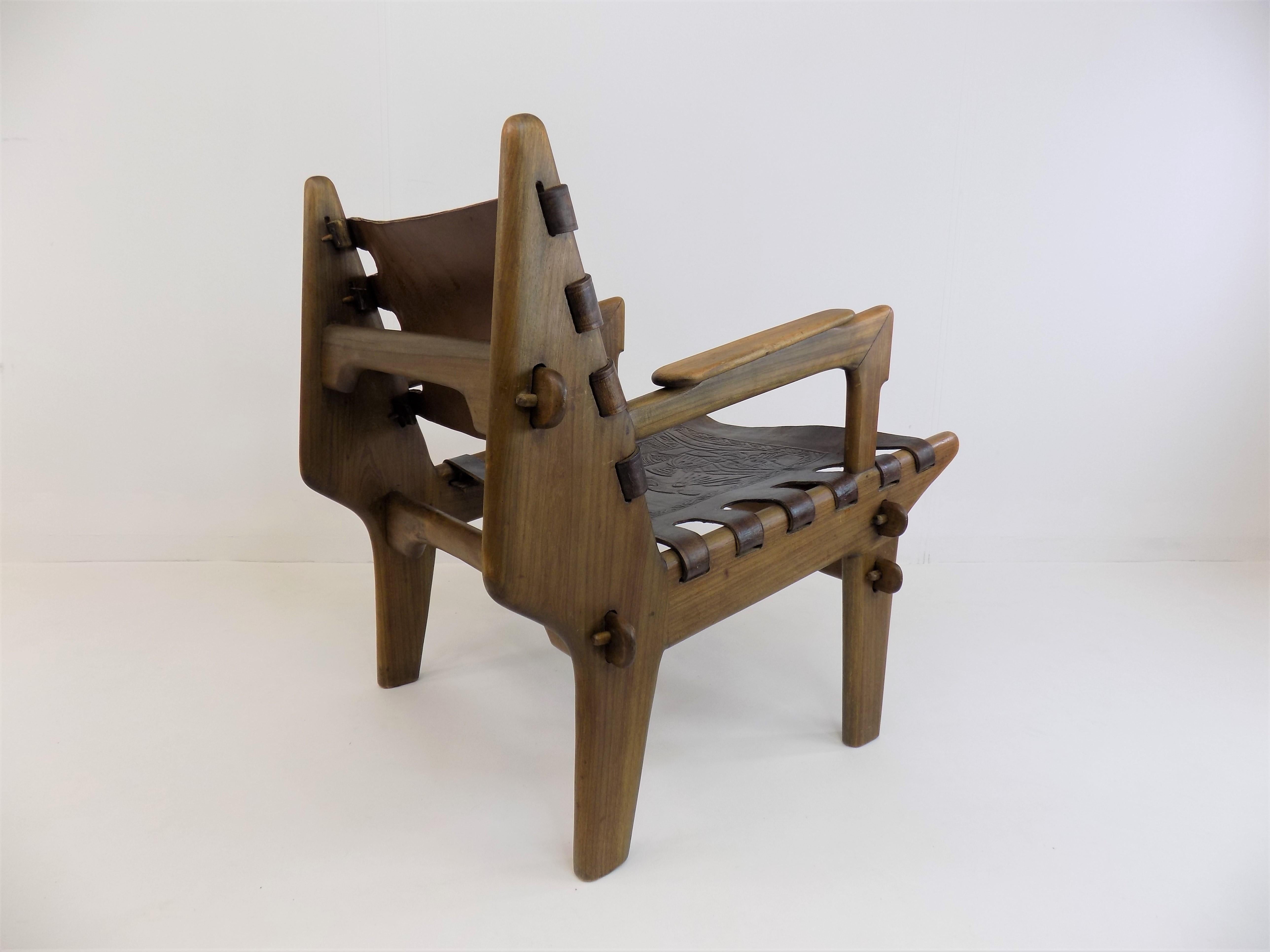 Cotacachi Lounge Chair by Angel Pazmino for Muebles De Estilo For Sale 9