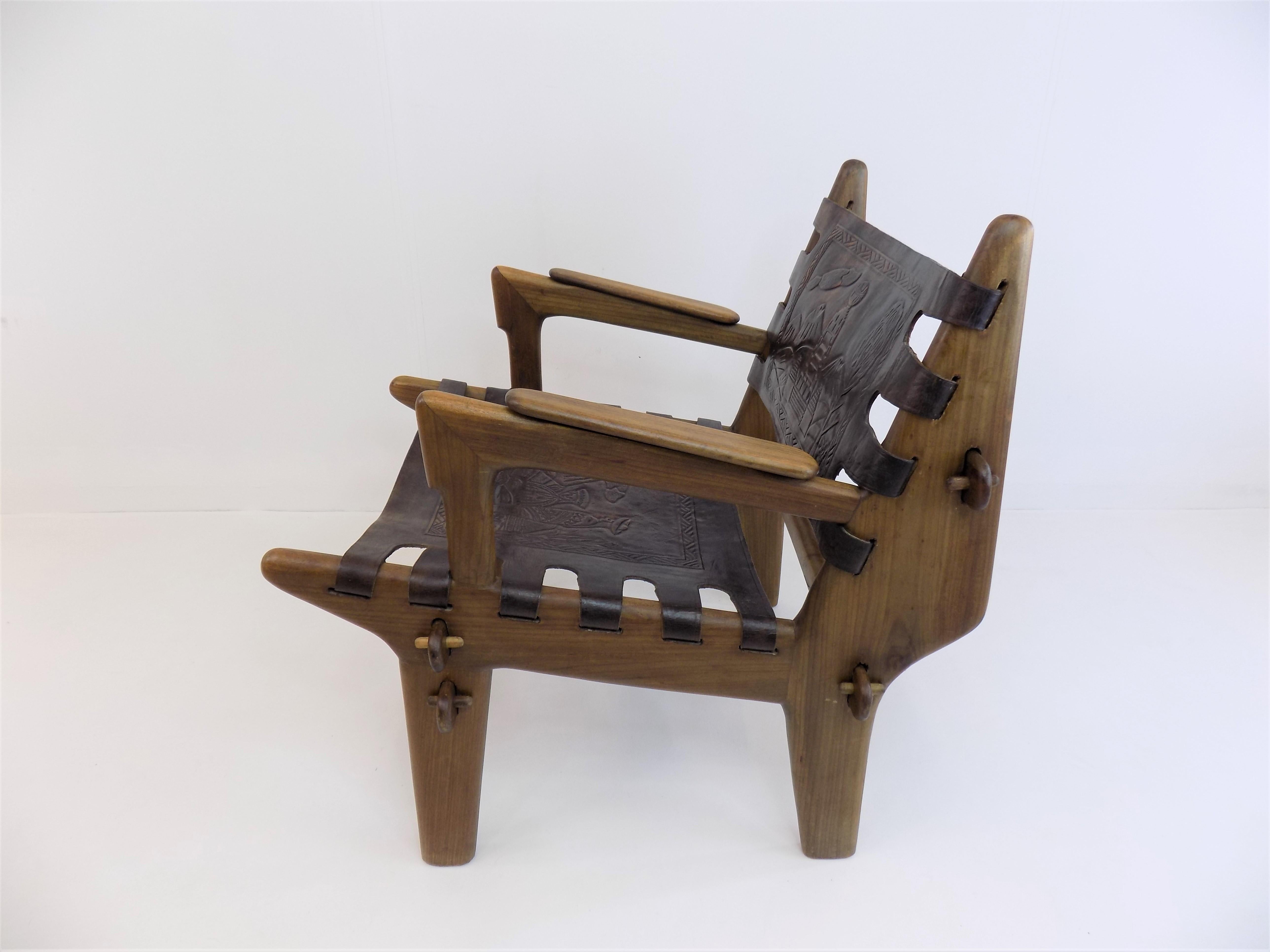 Cotacachi Lounge Chair by Angel Pazmino for Muebles De Estilo For Sale 10