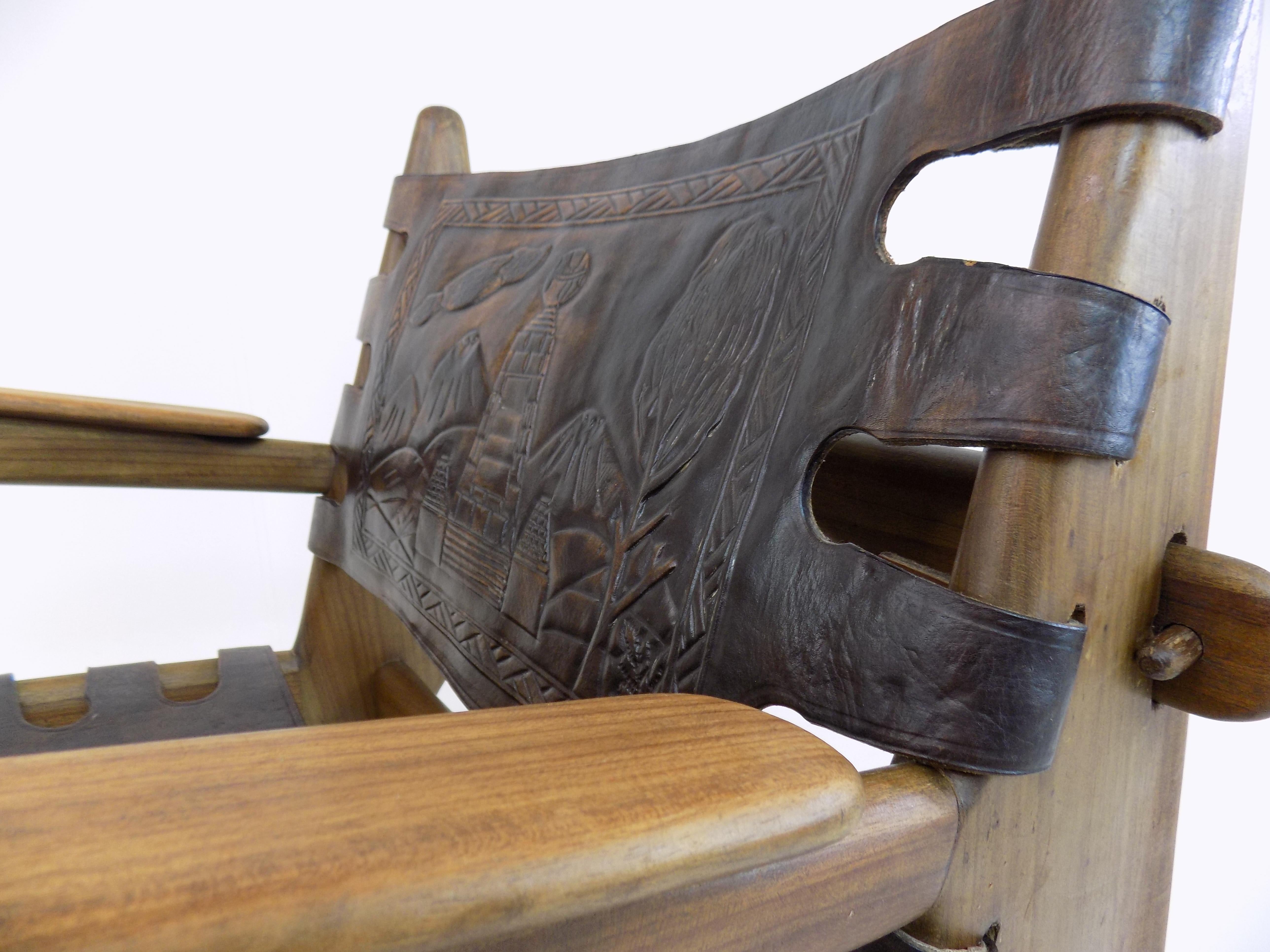 Cotacachi Lounge Chair by Angel Pazmino for Muebles De Estilo For Sale 11