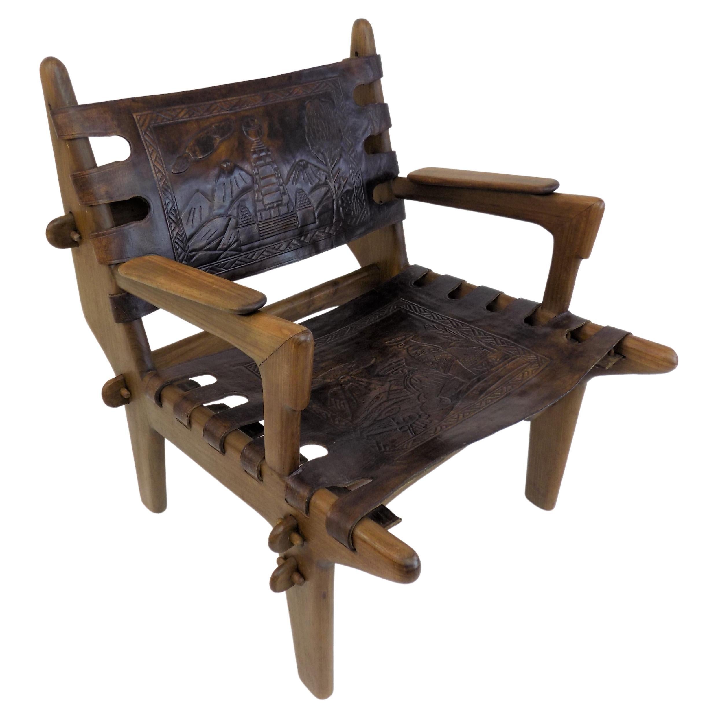 Cotacachi Lounge Chair by Angel Pazmino for Muebles De Estilo For Sale
