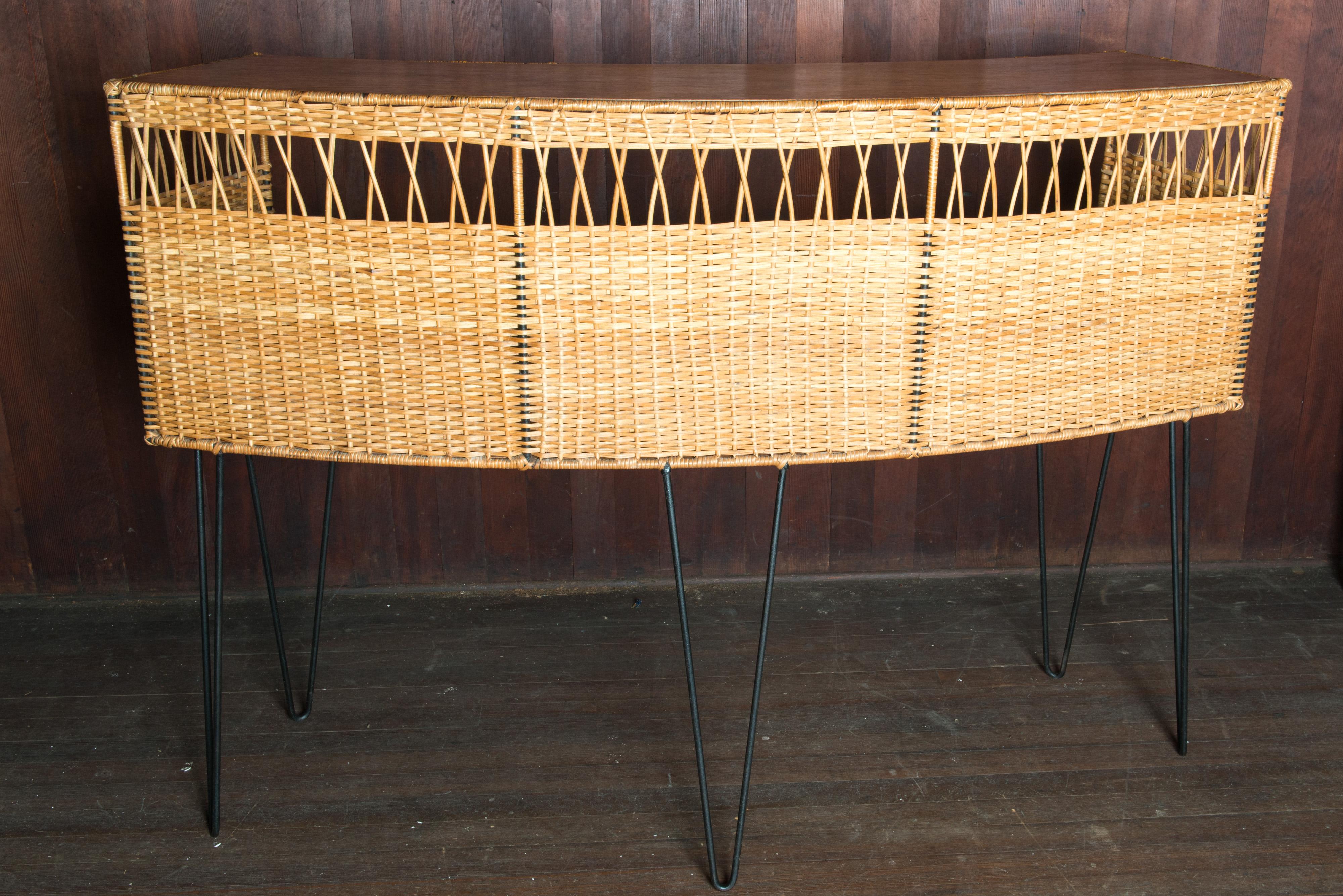 Cote D'Azur Curved Rattan Bar and Three Stools 4