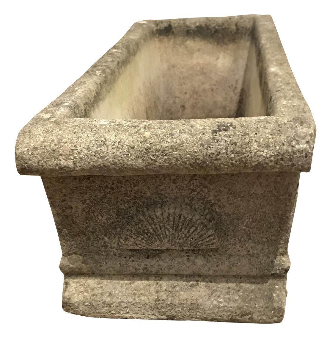 English pair of Cotswald Studio rectangular shaped planters, circa 1900
Traditional Cotswald pattern
Beautiful natural patina.
 