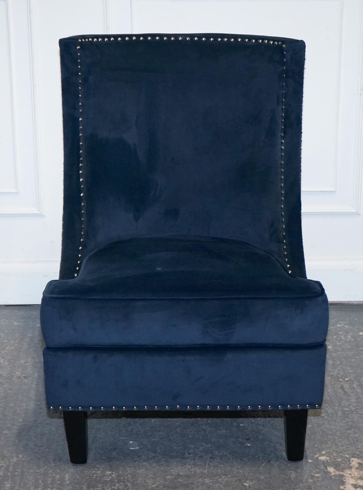 COTSWOLD LUXE EX SHOWROOM NAVY SLIPPER CHAIR WITH SILVER STUD DETAiL For Sale 2