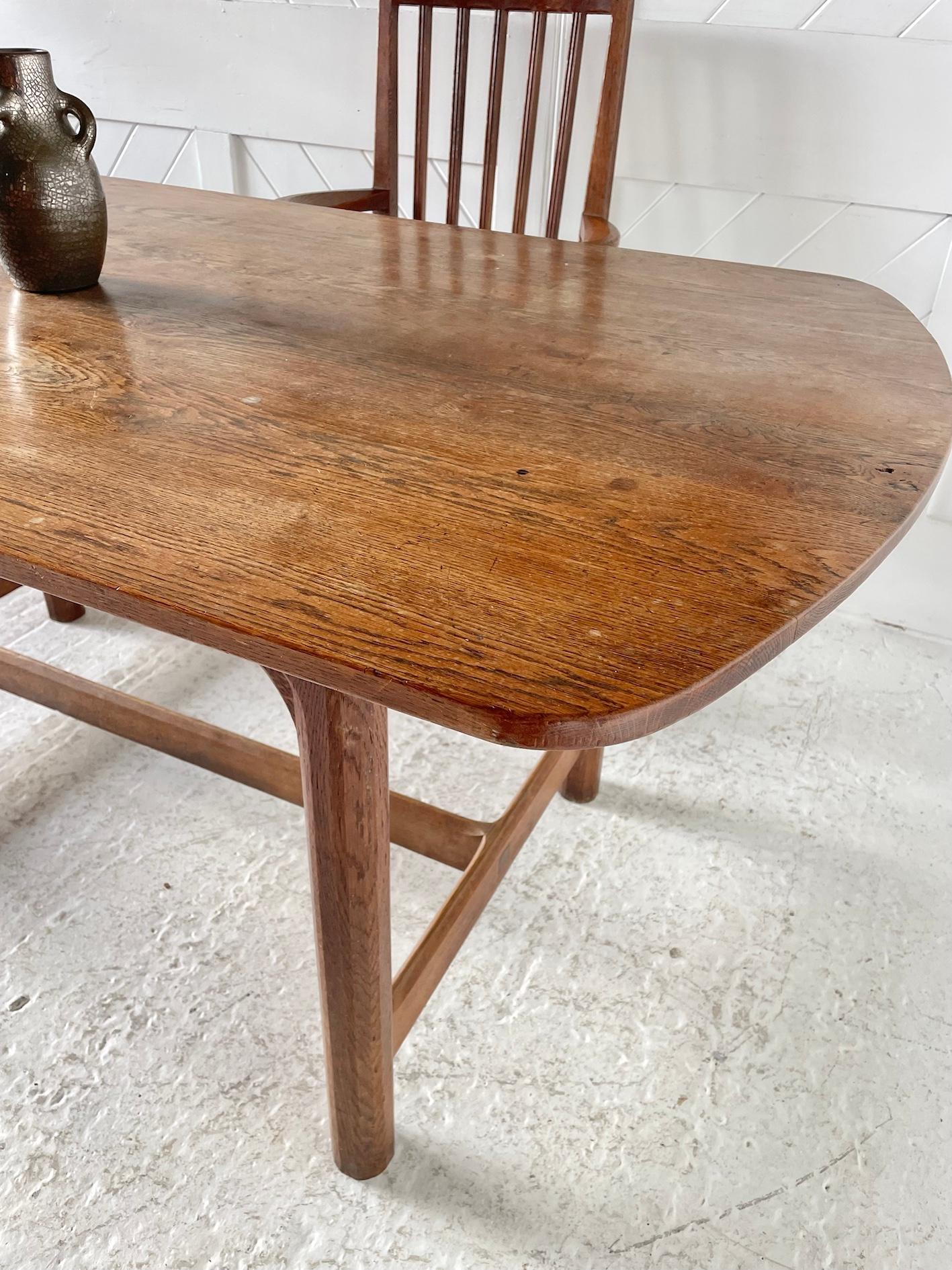 Early 20th Century Cotswold School Oak Dining Room Suite By Gordon Russell For Sale