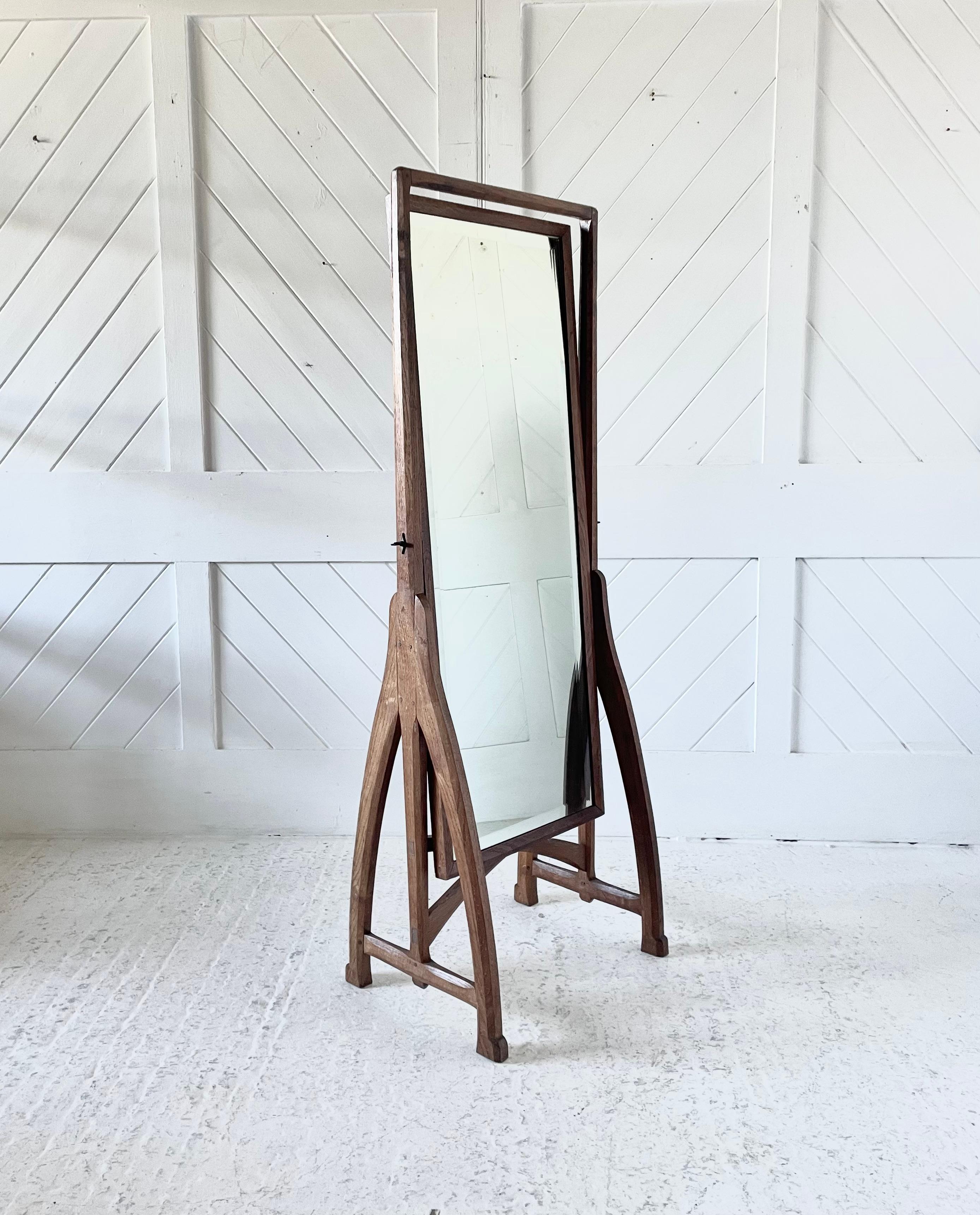 Miroir de cheval encadré en chêne de l'école Cotswold en vente 2