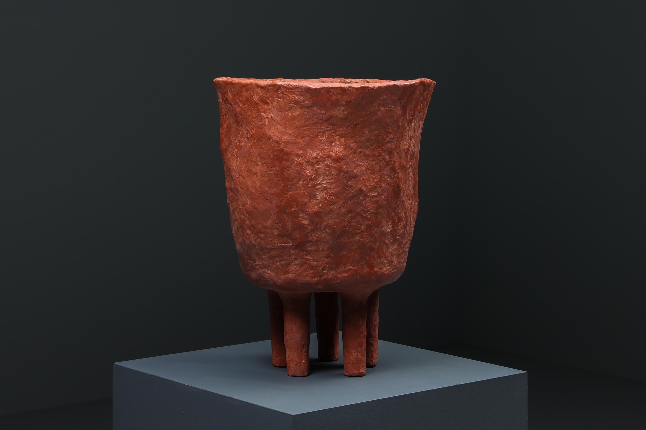 Organique Vase en terre cuite de Decio Studio en vente