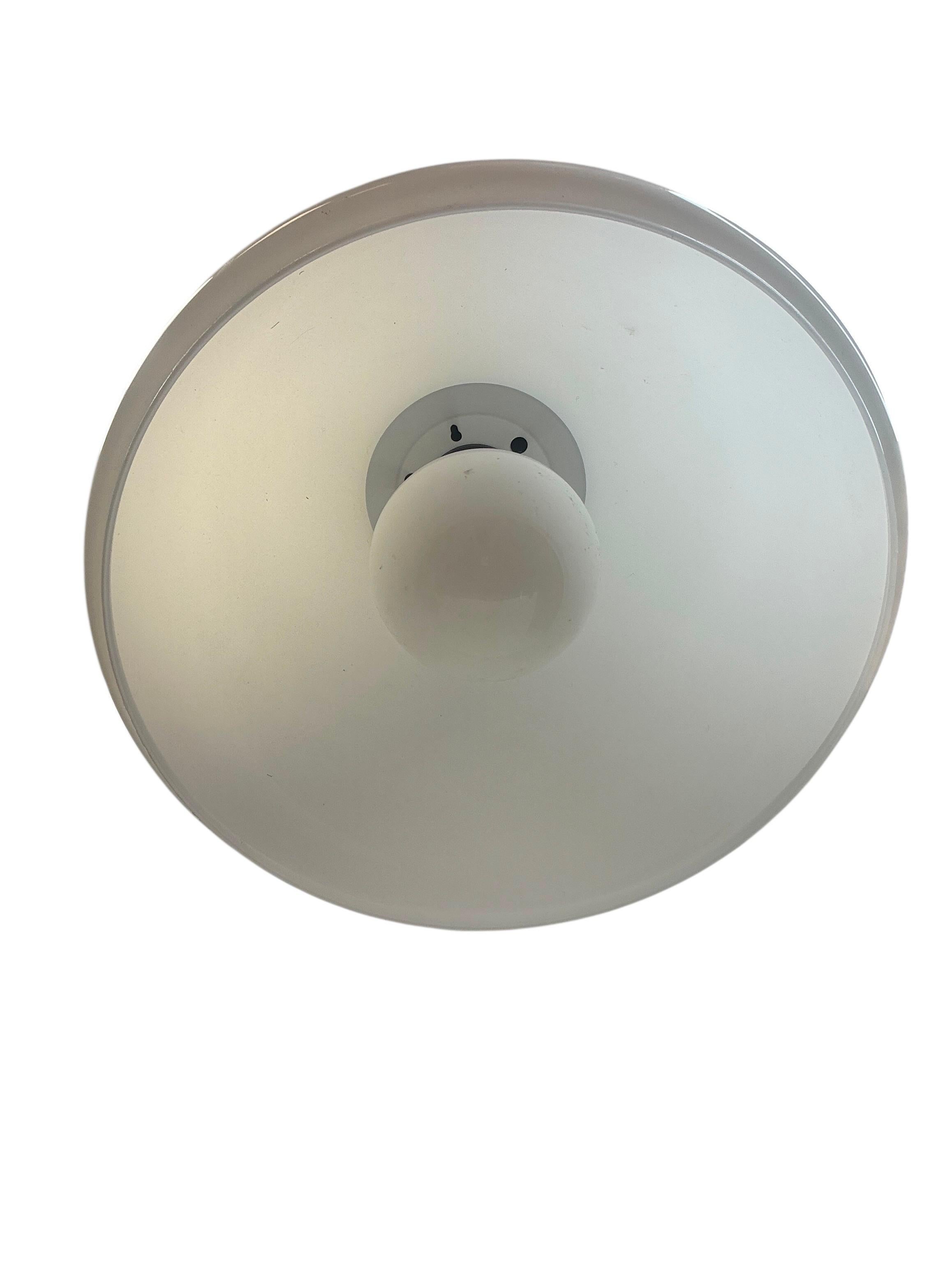 Cottage Style Milchglas Bauernhaus Küche Pendelleuchte Massive Leuchten Deutsch (Österreichisch) im Angebot