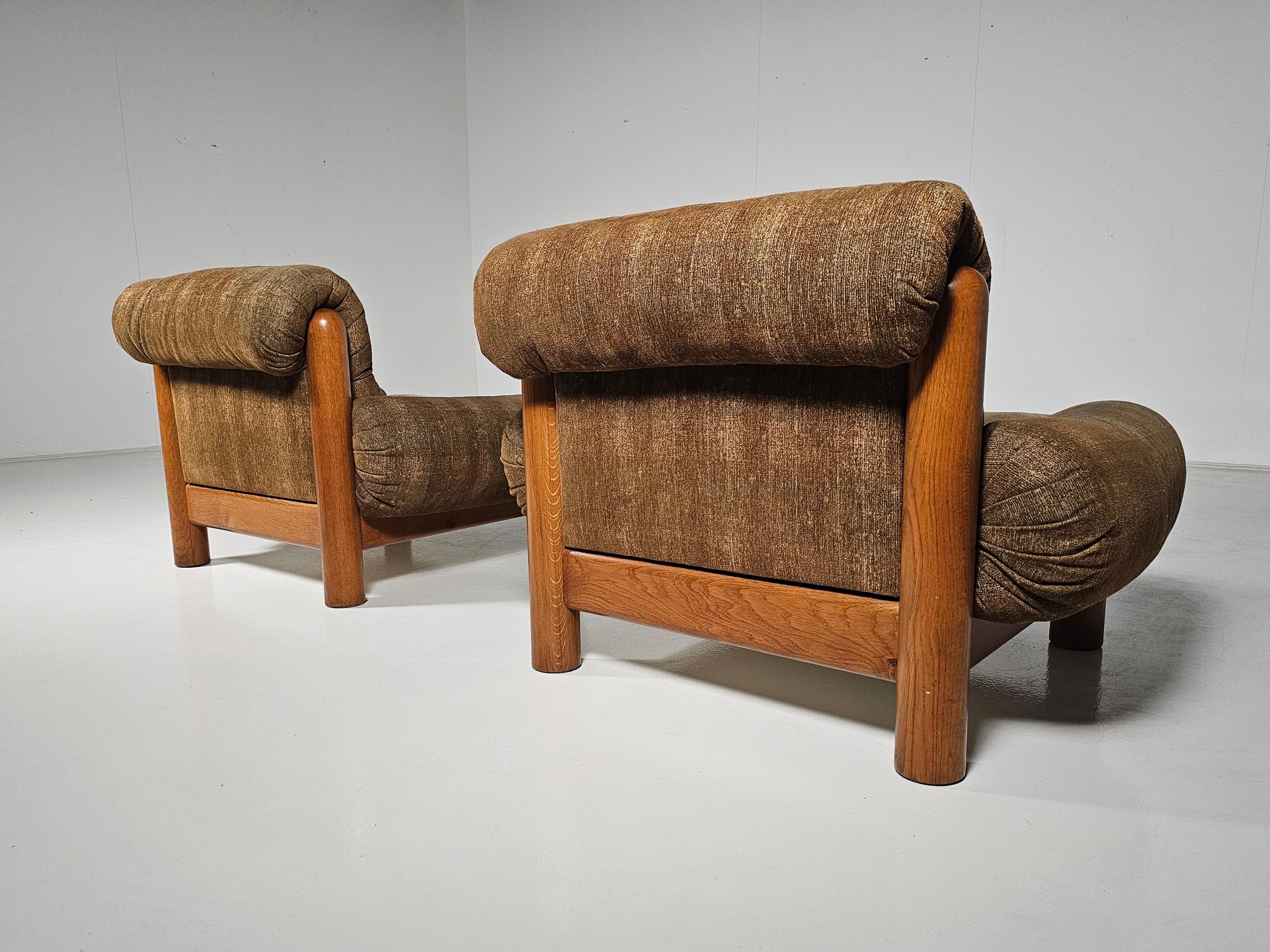 Loungesessel im Landhausstil xxl aus Eiche und Stoff, Deutschland, 1970er Jahre im Angebot 2