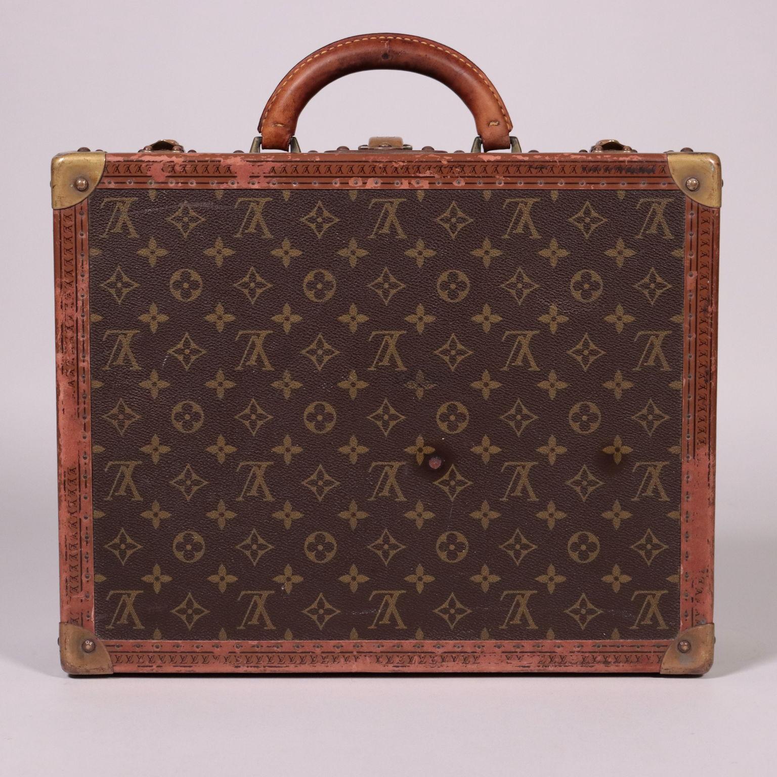 French Cotteville 40 Case Louis Vuitton Leather Brass Canvas, 1970s
