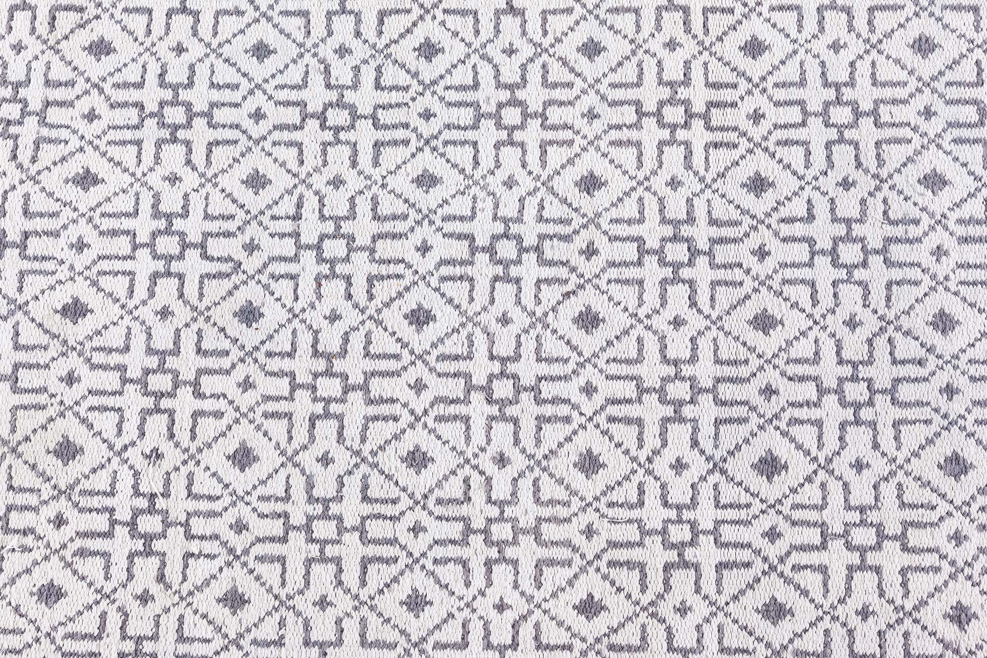Cotton Agra Runner (Size Adjusted)
Size: 6'4