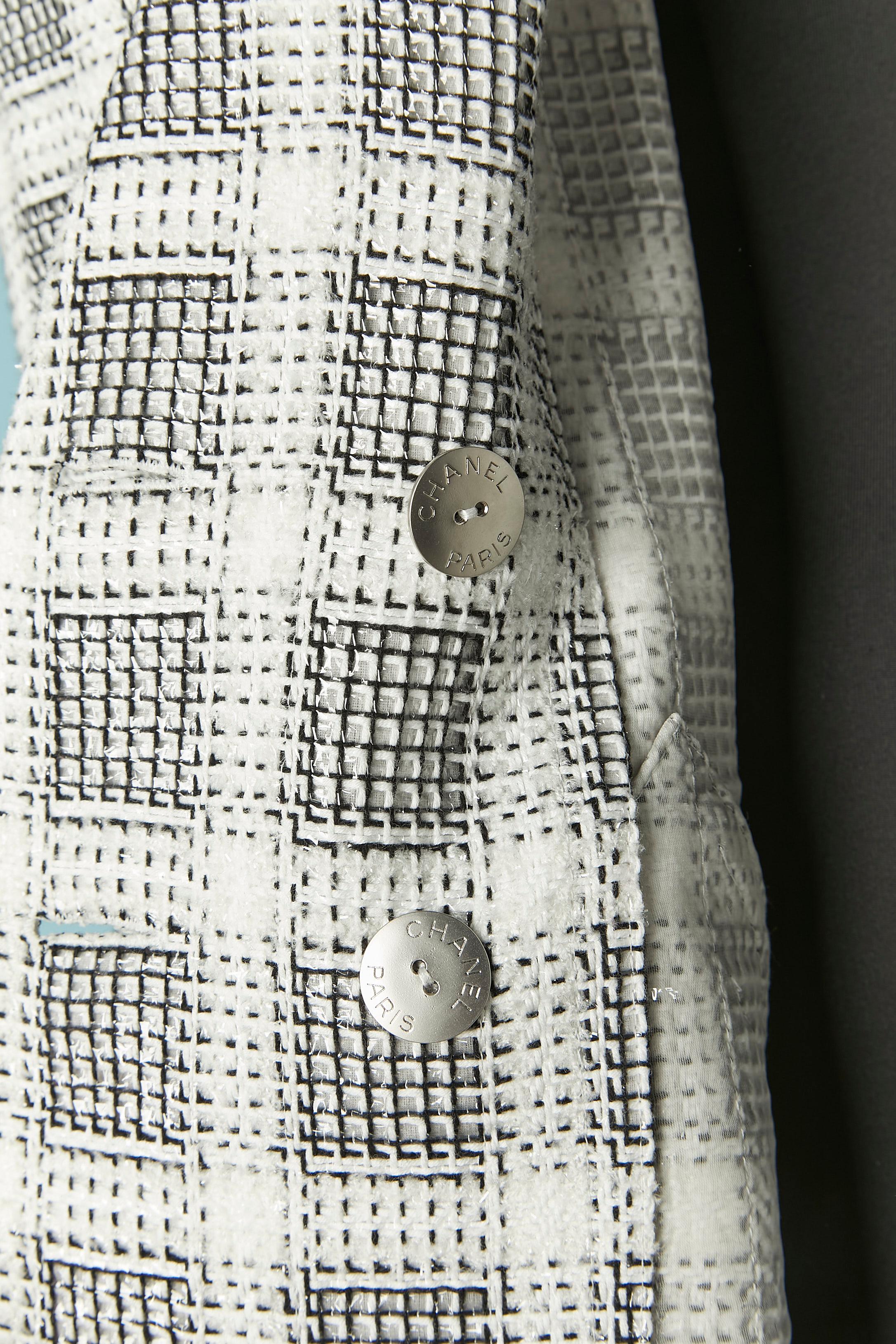 Giacca doppiopetto in cotone e nylon tweed Chanel Circa 2022 in vendita 5