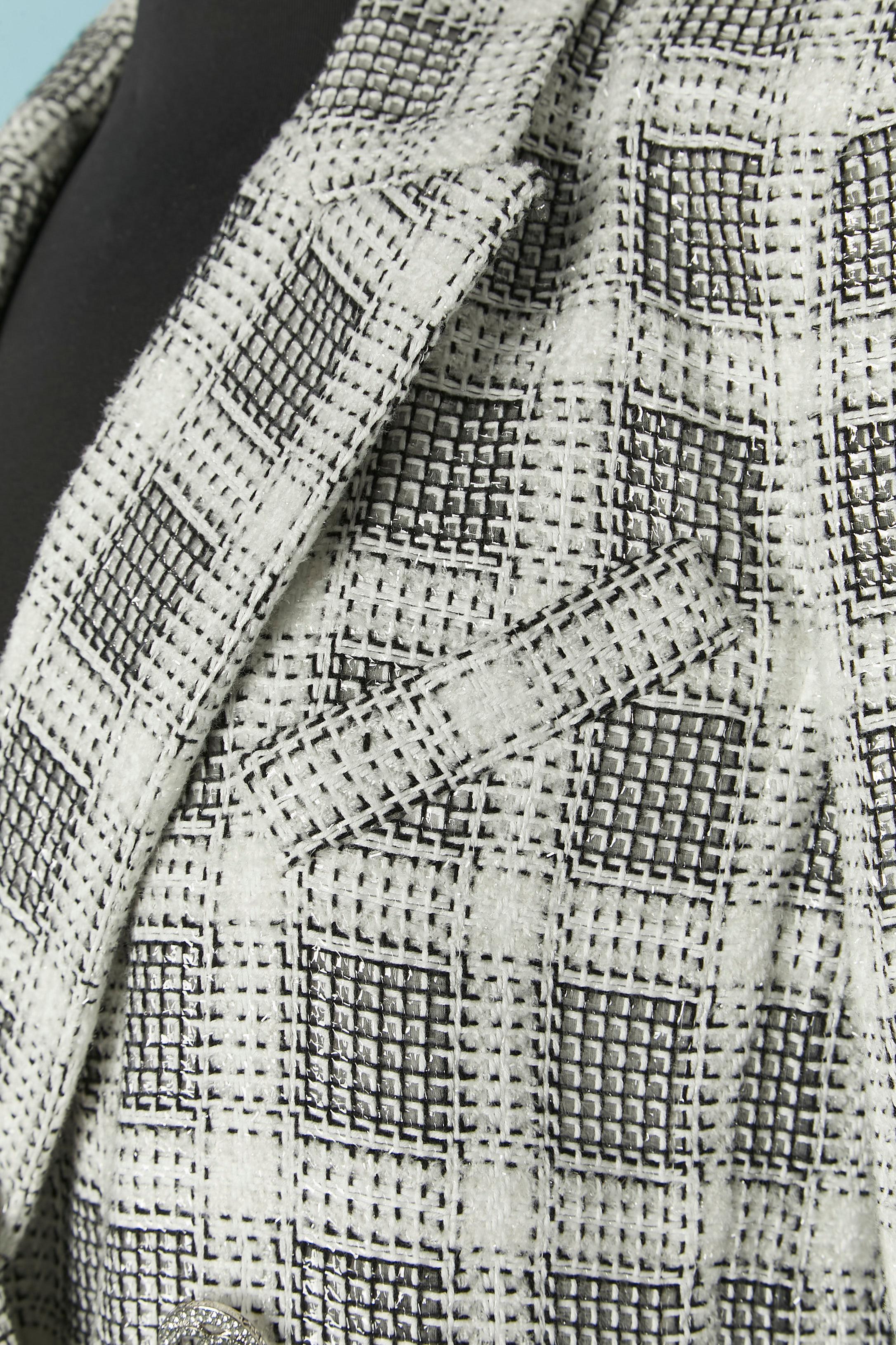 Donna Giacca doppiopetto in cotone e nylon tweed Chanel Circa 2022 in vendita
