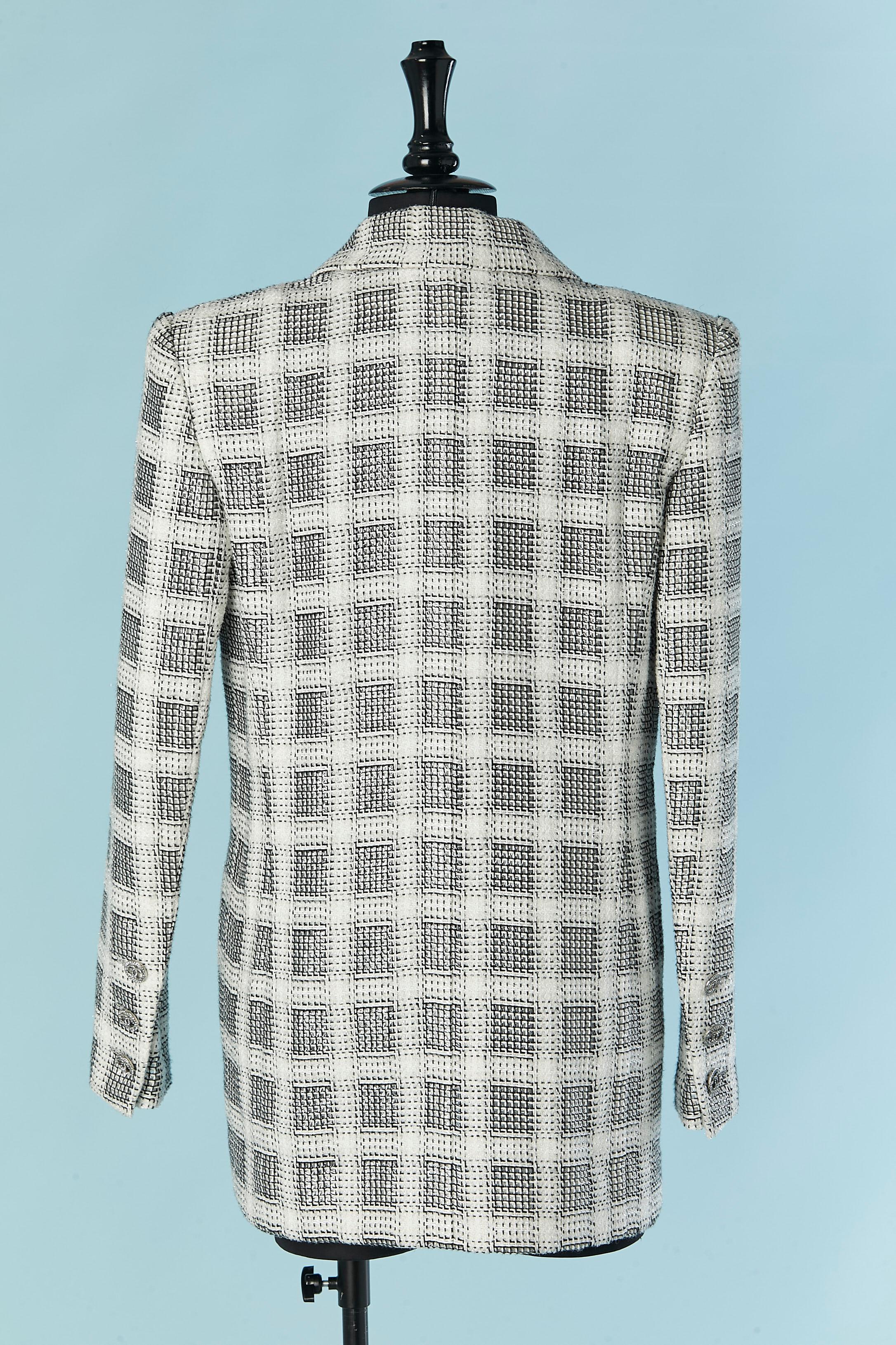 Giacca doppiopetto in cotone e nylon tweed Chanel Circa 2022 in vendita 4