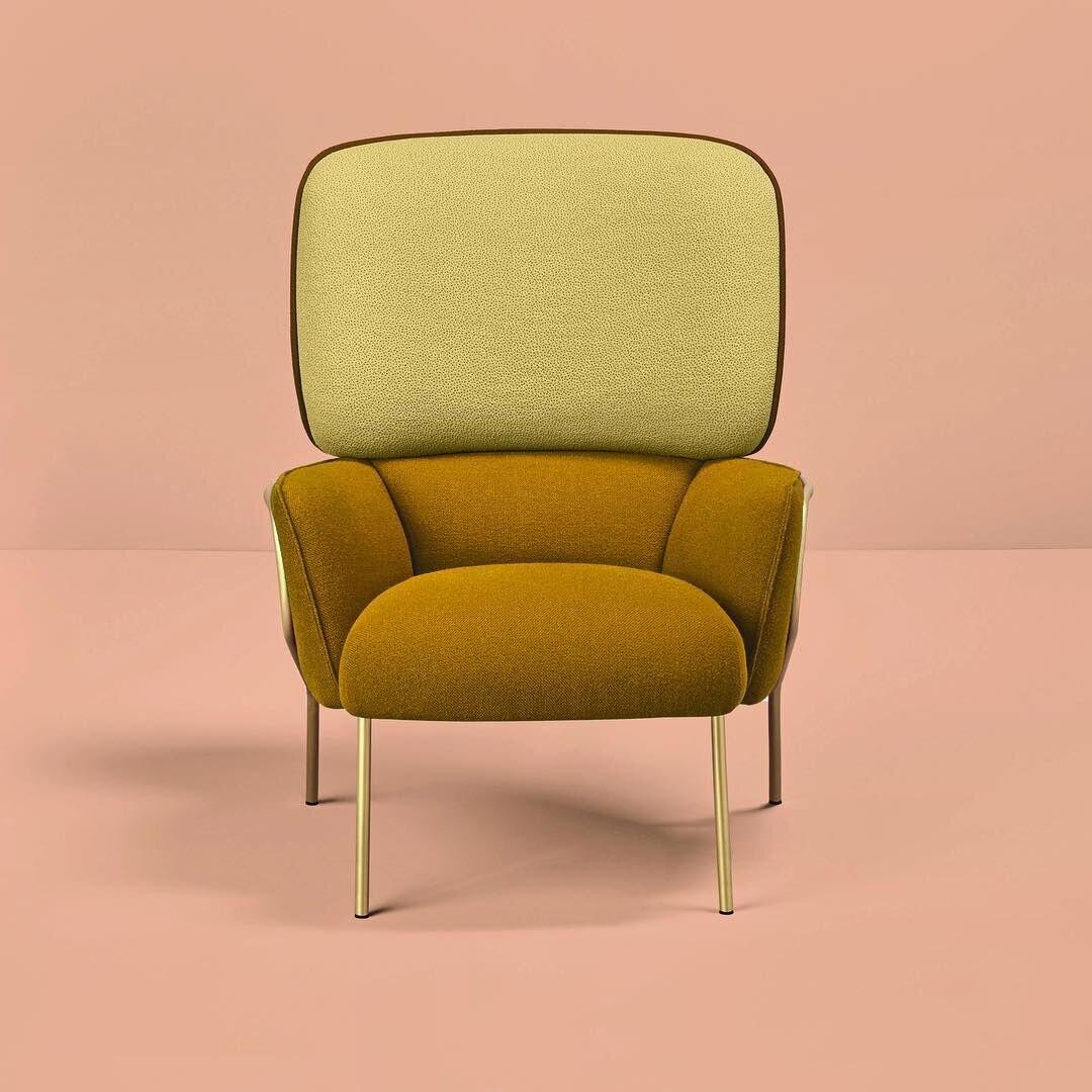 Cotton Armchair by Pepe Albargues
Dimensions: 104 x 90 x 78 cm
Materials: Pine wood structure reinforced with plywood and table.
Seat stuffed with polyurethane 3542 covered with polyester fibre.
Backrest polyurethane HR25 covered with polyester