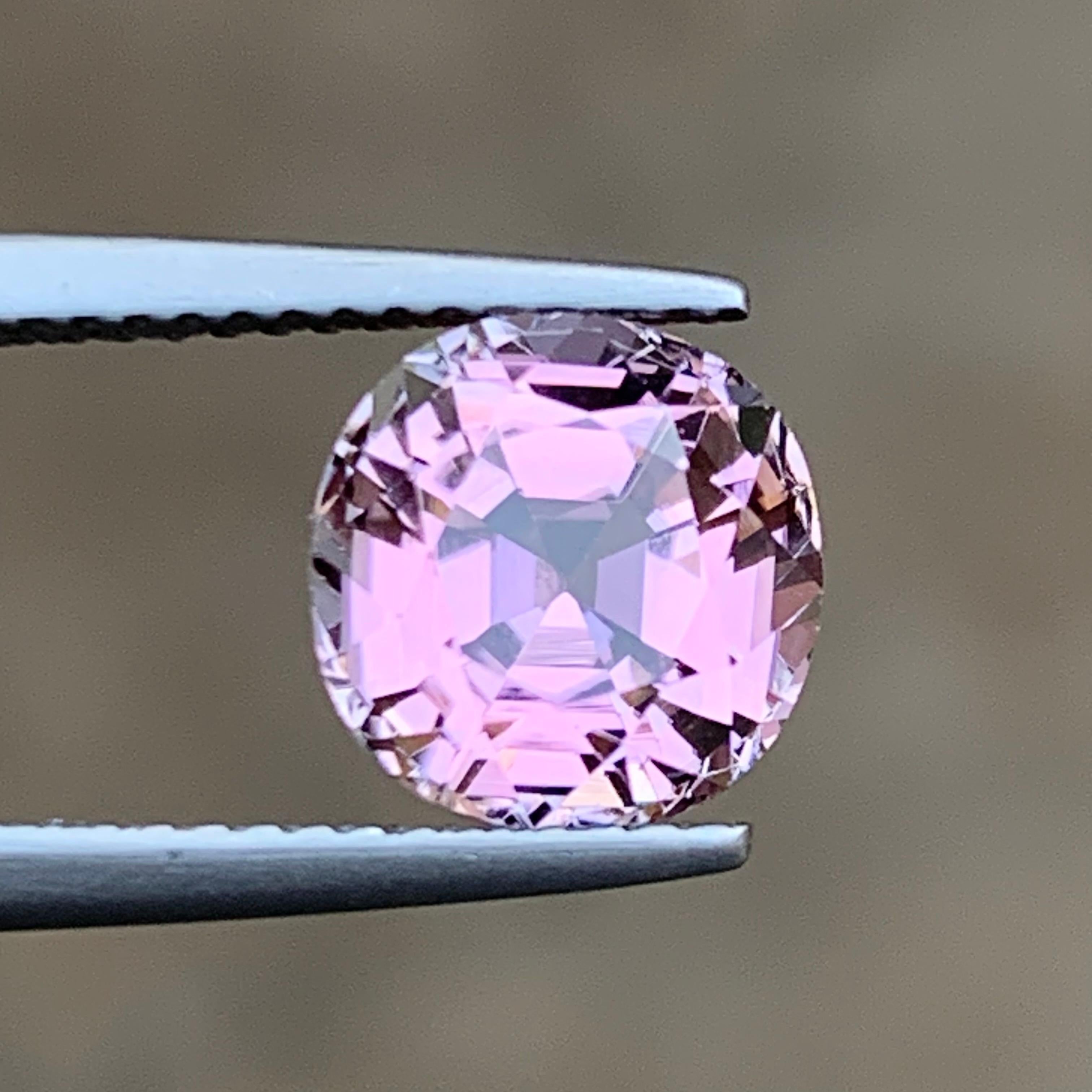 Cotton Candy Pink Natural Tourmaline Ring Loose Gemstone 3 Ct Round Cushion Cut For Sale 5