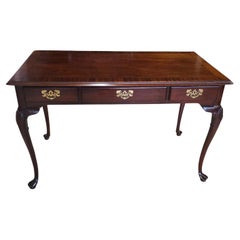 Councill Craftmen Crossbanded Mahogany Queen Anne Style Table Writing Desk