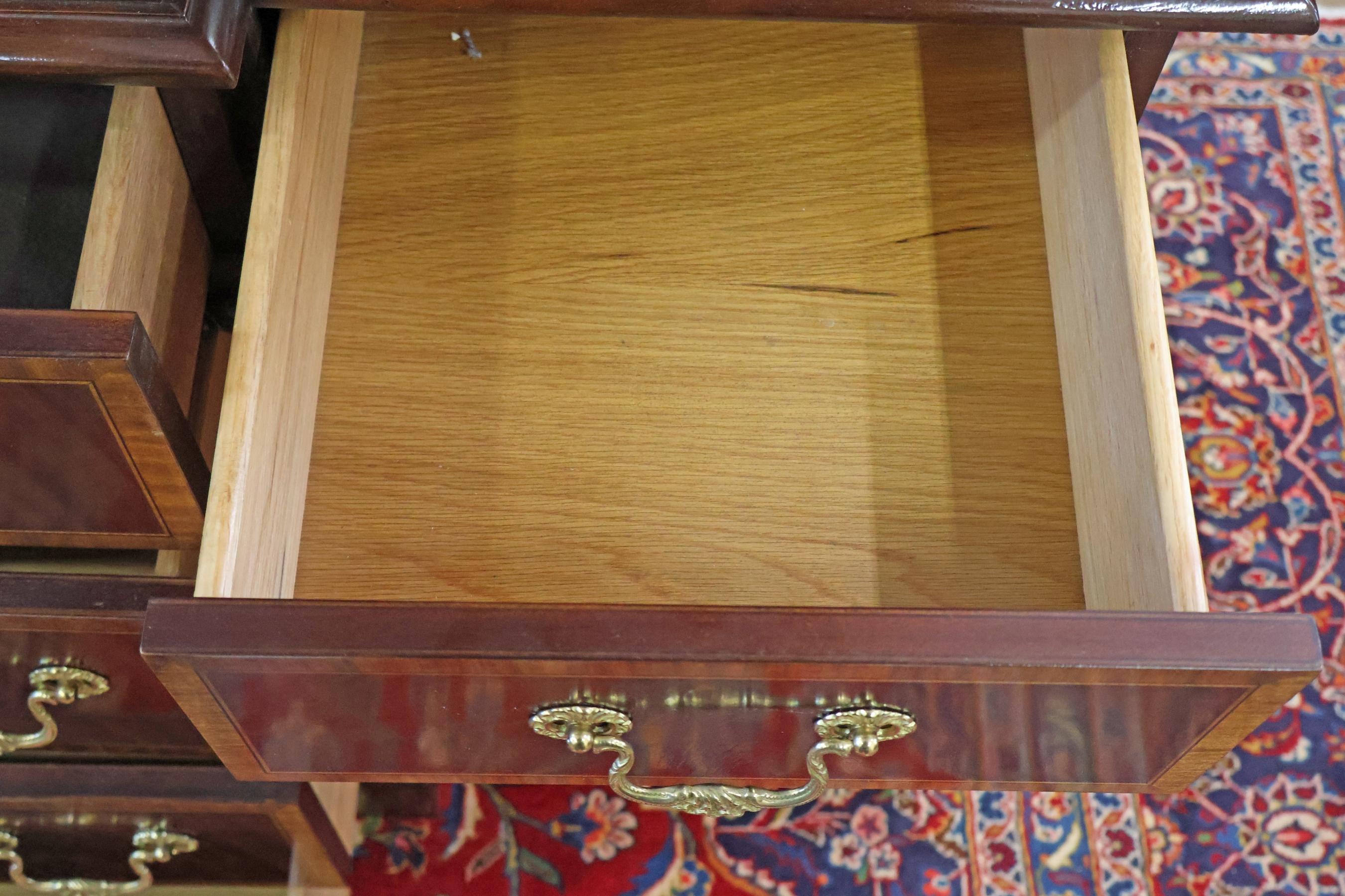 Councill Craftsman Inlaid Regency Style China Cabinet Bookcase Breakfront in vendita 5