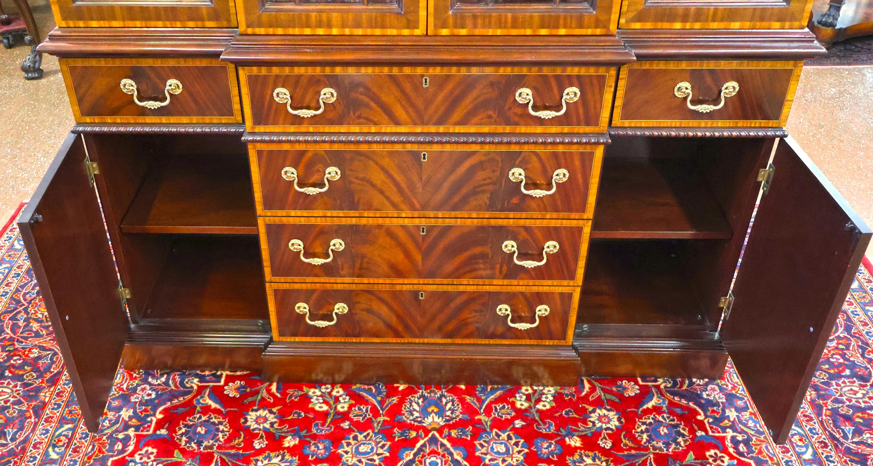 Councill Craftsman Inlaid Regency Style China Cabinet Bookcase Breakfront in vendita 2