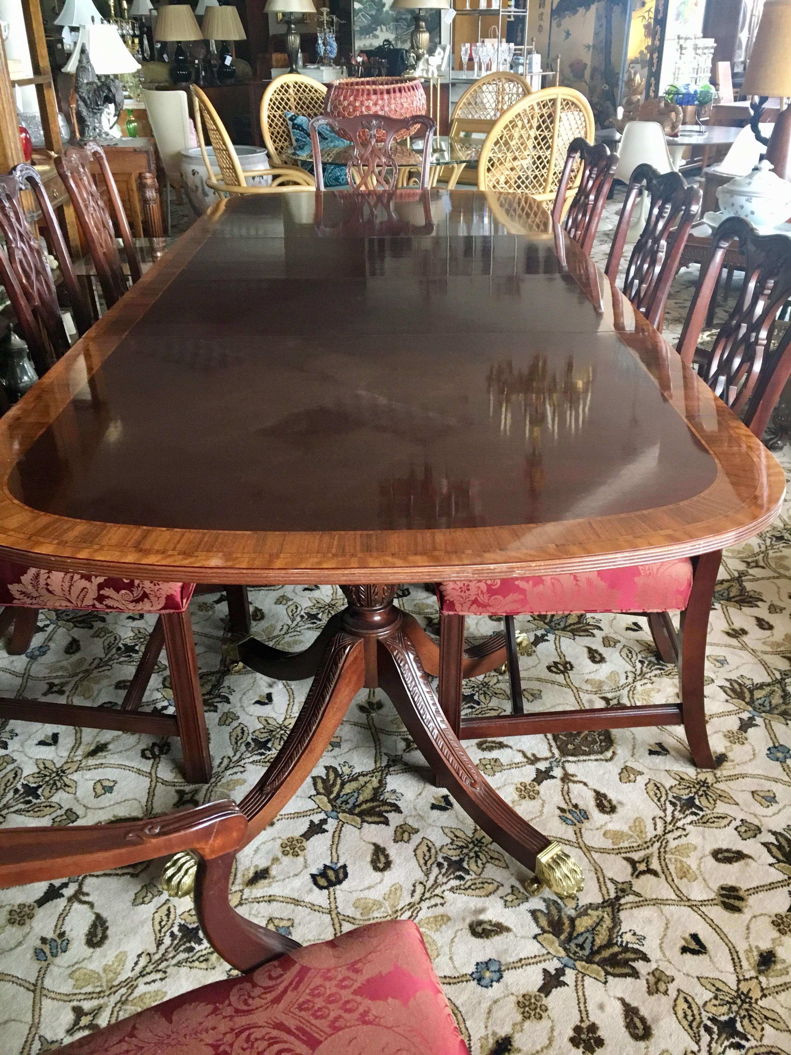 Councill Craftsman Mahogany Inlay Dining Room Set Table and Twelve Chairs 4