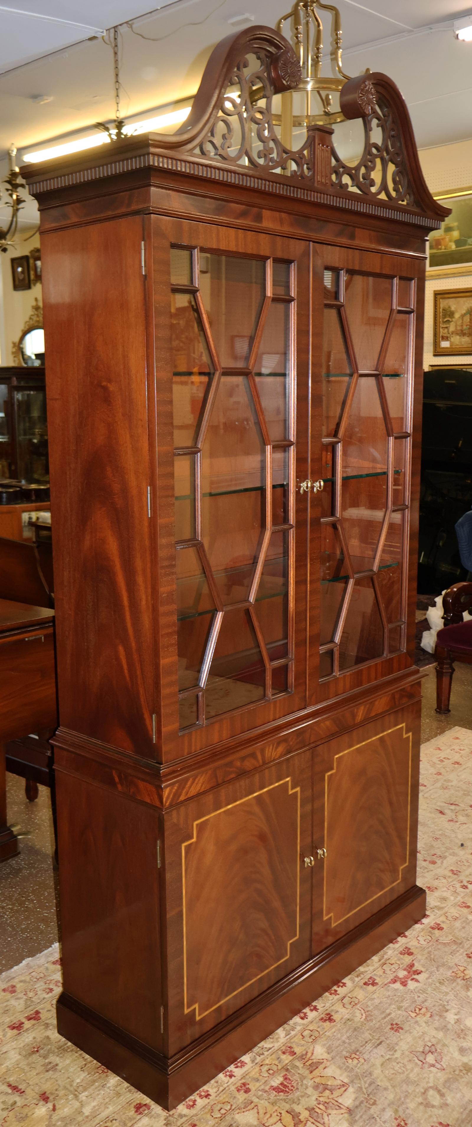 Councill Craftsman Regency Style Flame Mahogany Curio China Display Cabinet For Sale 1