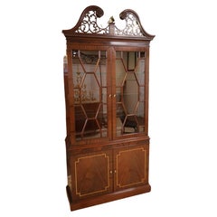 Vintage Councill Craftsman Regency Style Flame Mahogany Curio China Display Cabinet