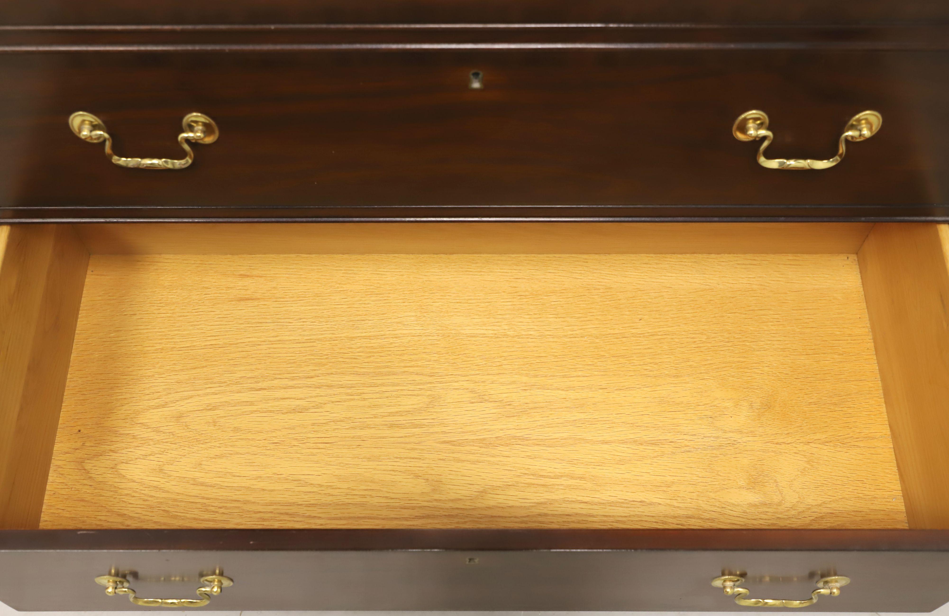 COUNCILL CRAFTSMEN Banded Mahogany Chippendale Style Chest on Chest For Sale 4