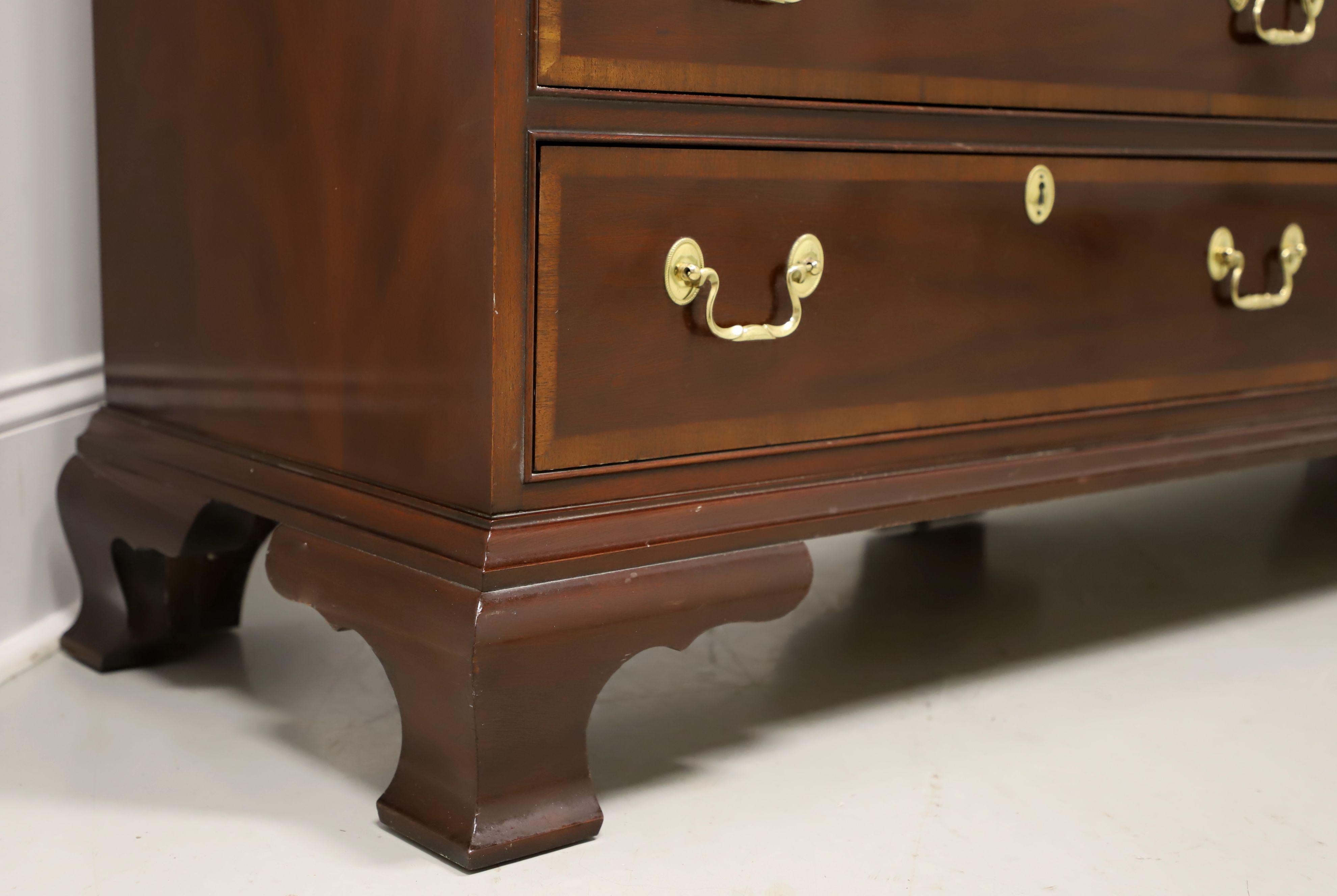 COUNCILL CRAFTSMEN Banded Mahogany Chippendale Style Triple Dresser For Sale 2