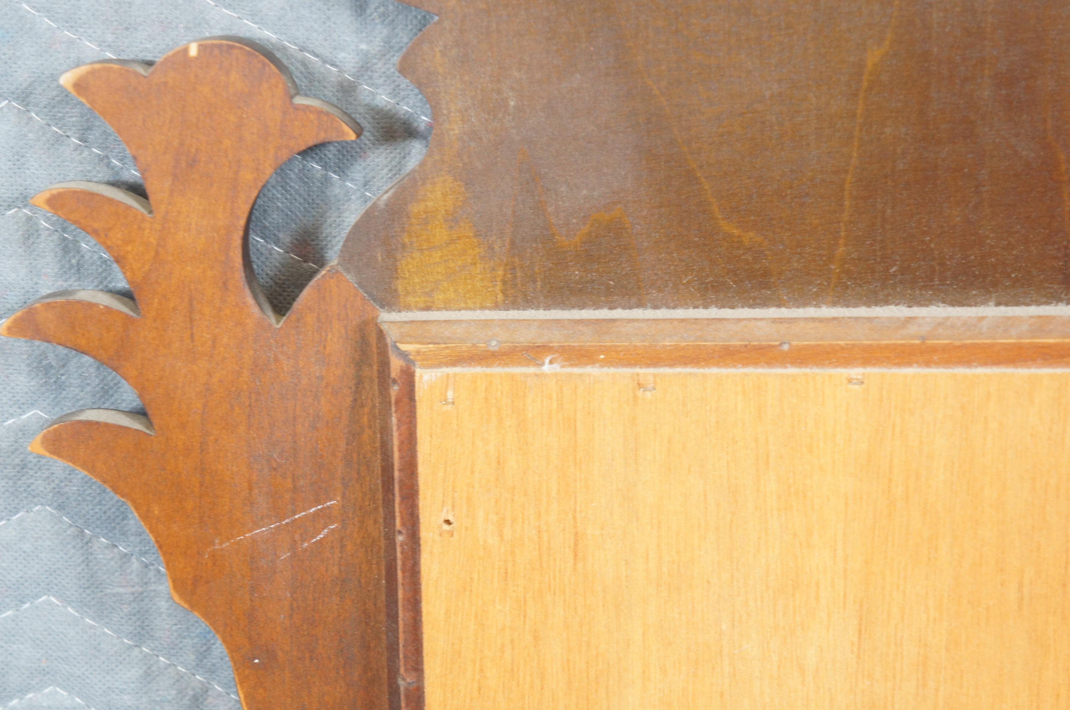 Consejo Artesano Chippendale Cerezo Tallado Espejo de Pared Biselado 47 en venta 1