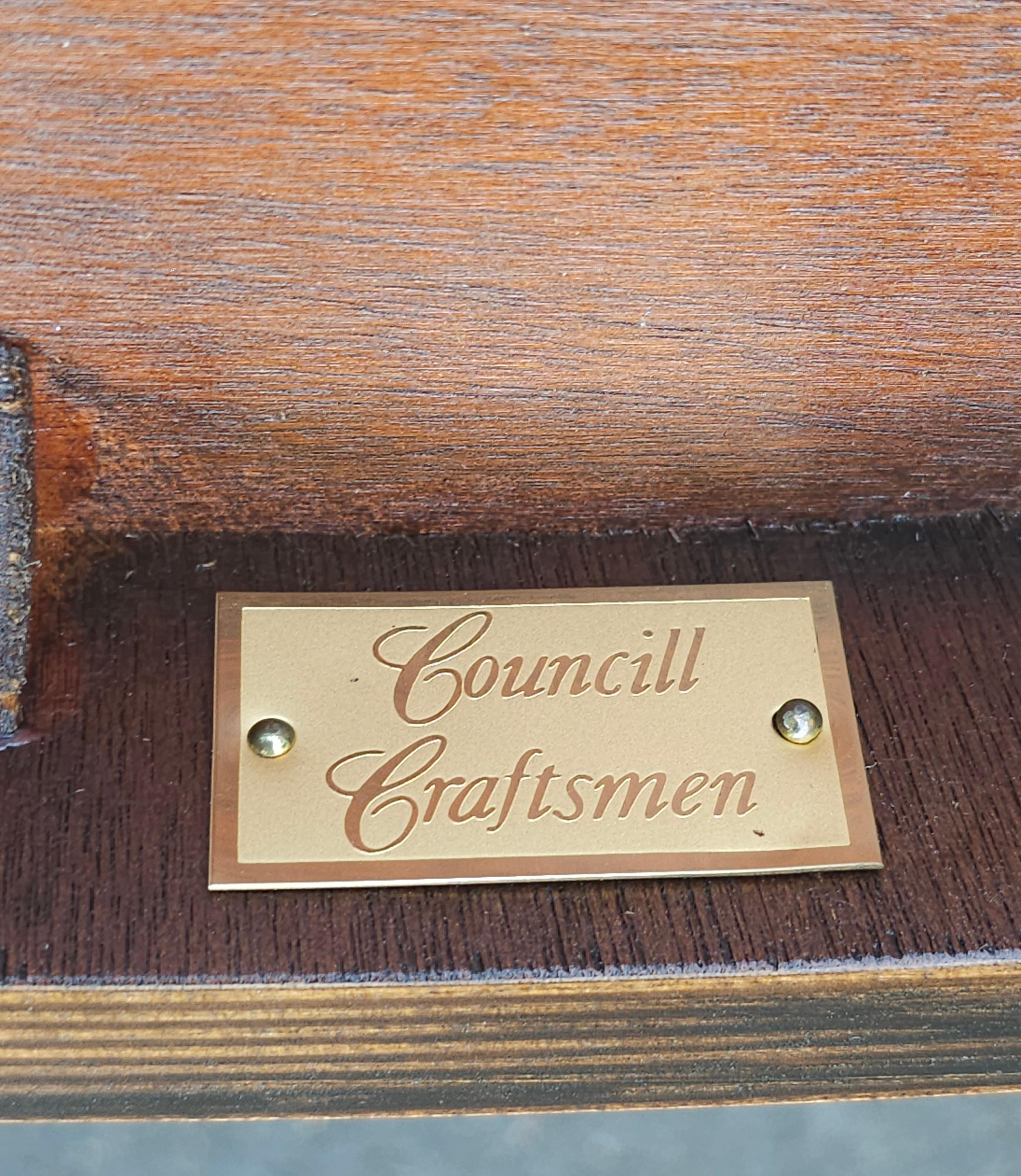 Councill Craftsmen, georgianischer Mahagoni-Tabletttisch mit Wellenschliff-Galerie im Angebot 1
