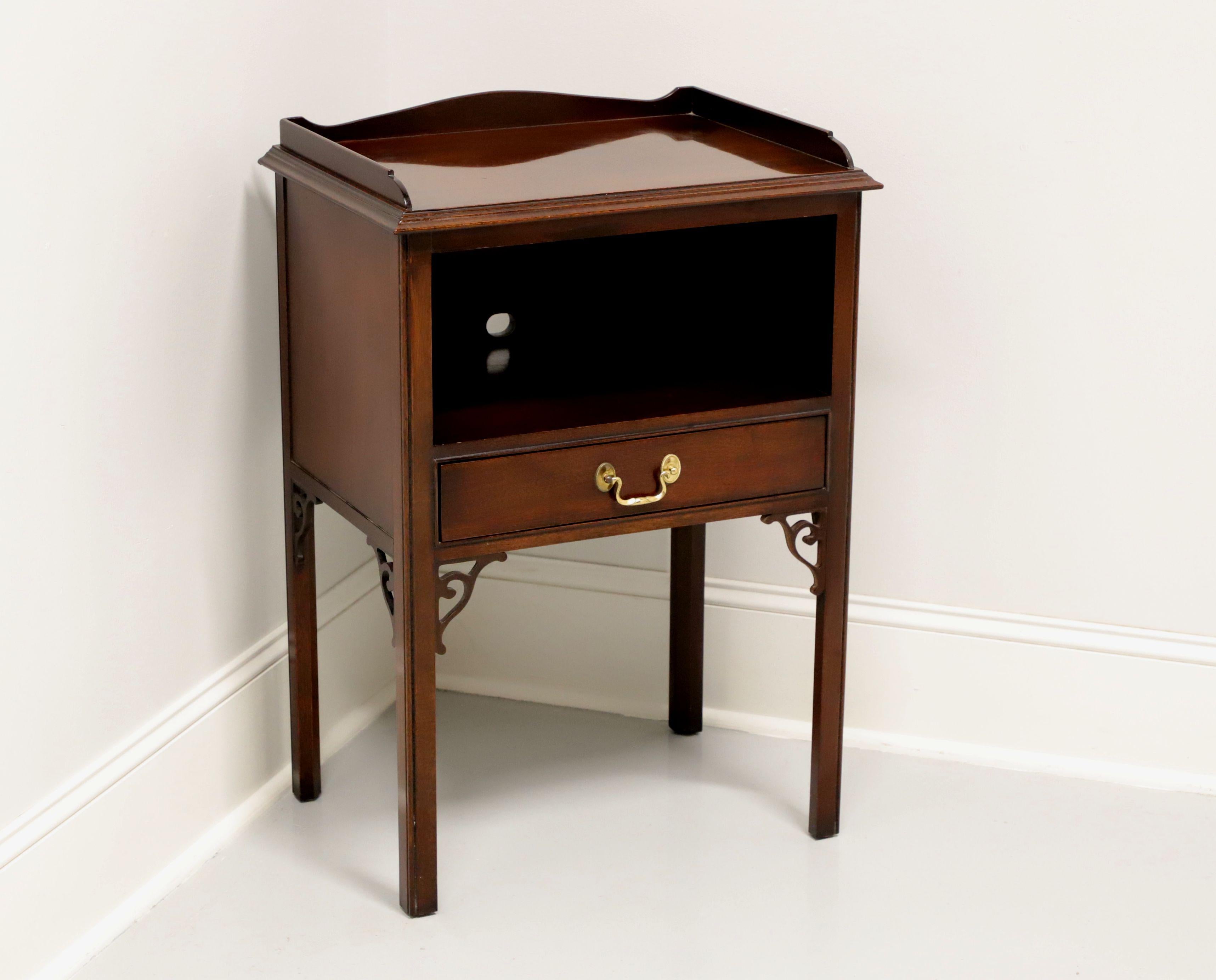 COUNCILL CRAFTSMEN Mahogany Chippendale Style Nightstand - A 6