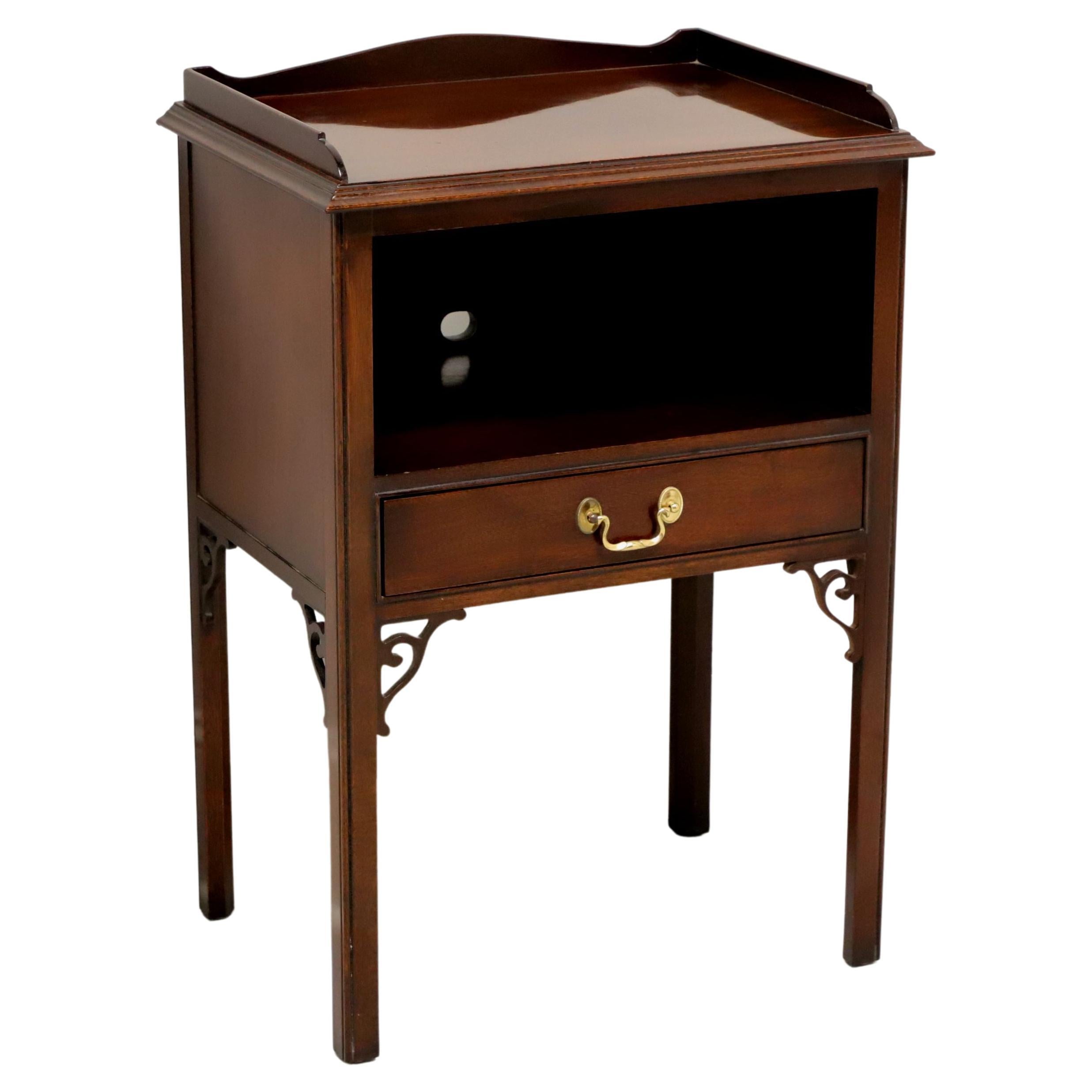COUNCILL CRAFTSMEN Mahogany Chippendale Style Nightstand - A