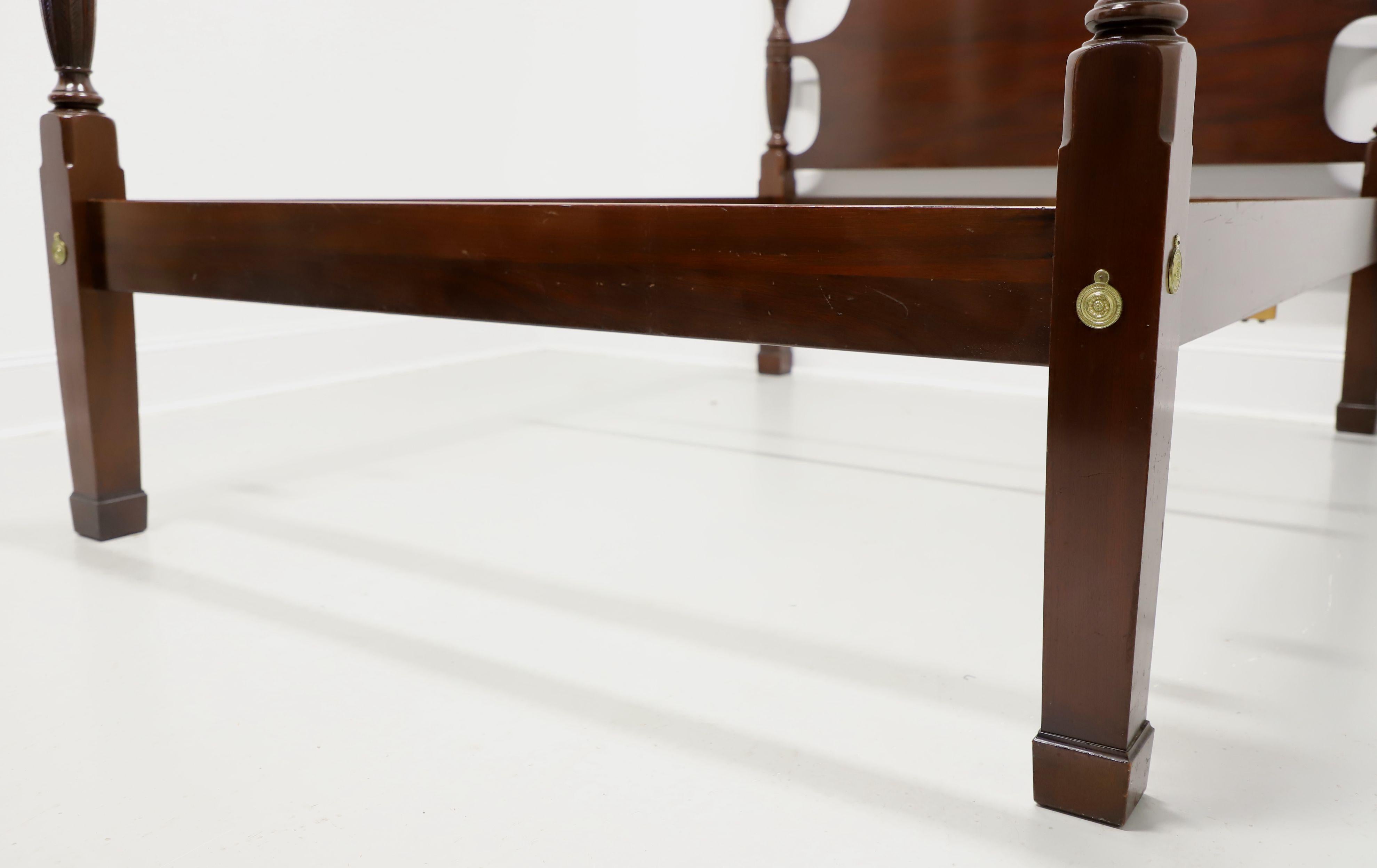 20th Century COUNCILL CRAFTSMEN Mahogany Traditional Queen Size Rice Carved Four Poster Bed For Sale