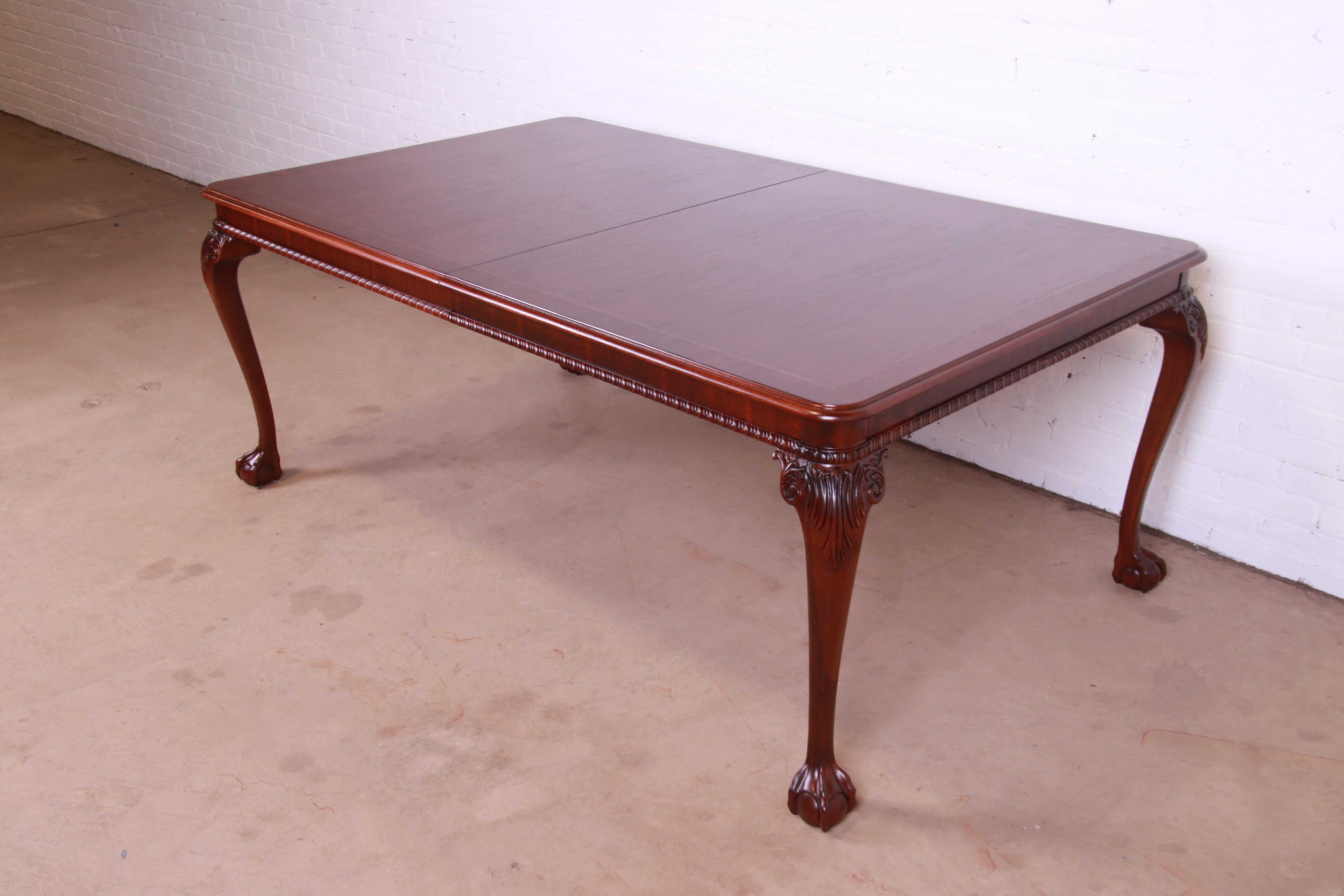 Councill Furniture Chippendale Carved Mahogany Dining Table, Newly Refinished For Sale 5