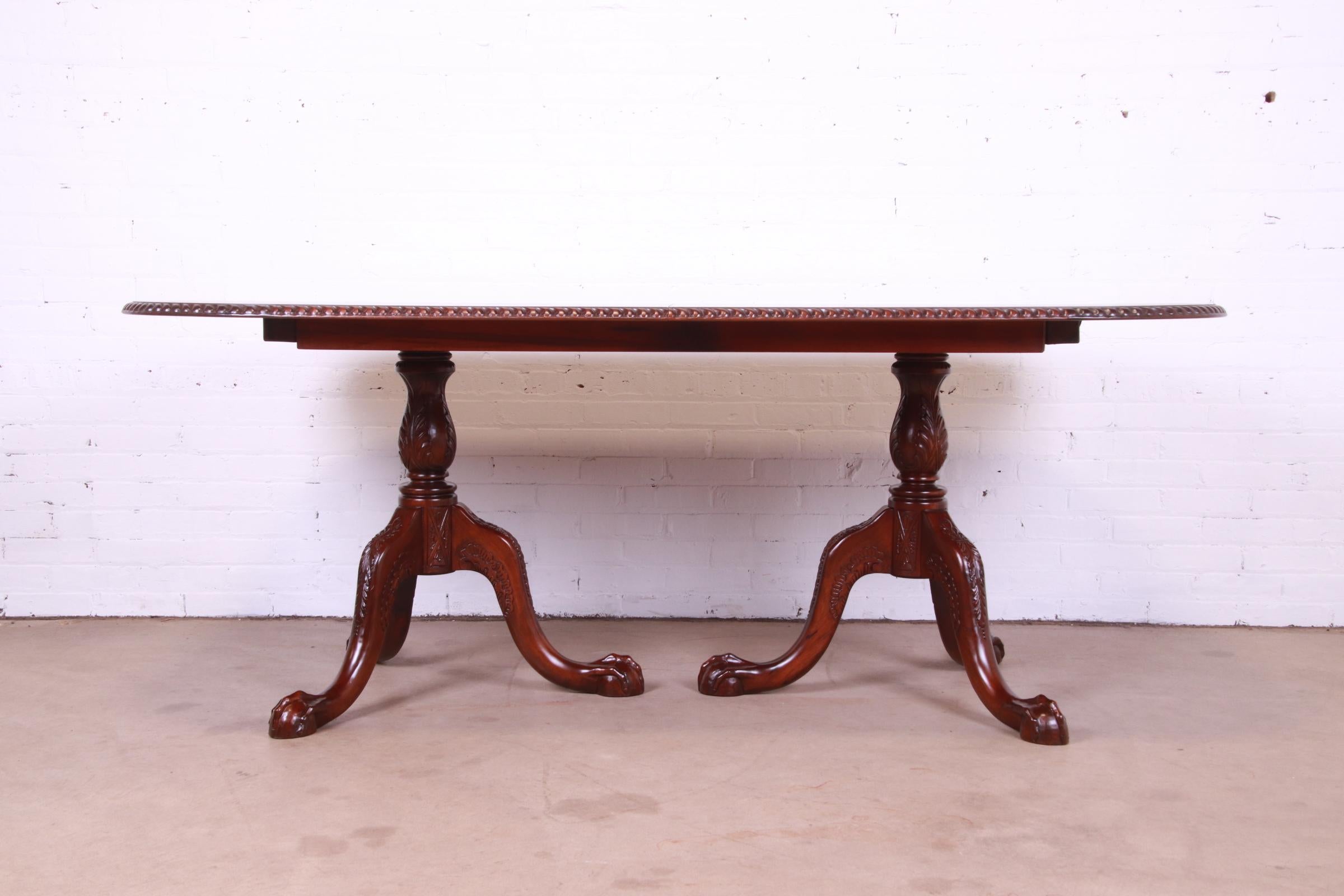 Councill Furniture Chippendale Mahogany Double Pedestal Dining Table, Refinished For Sale 5