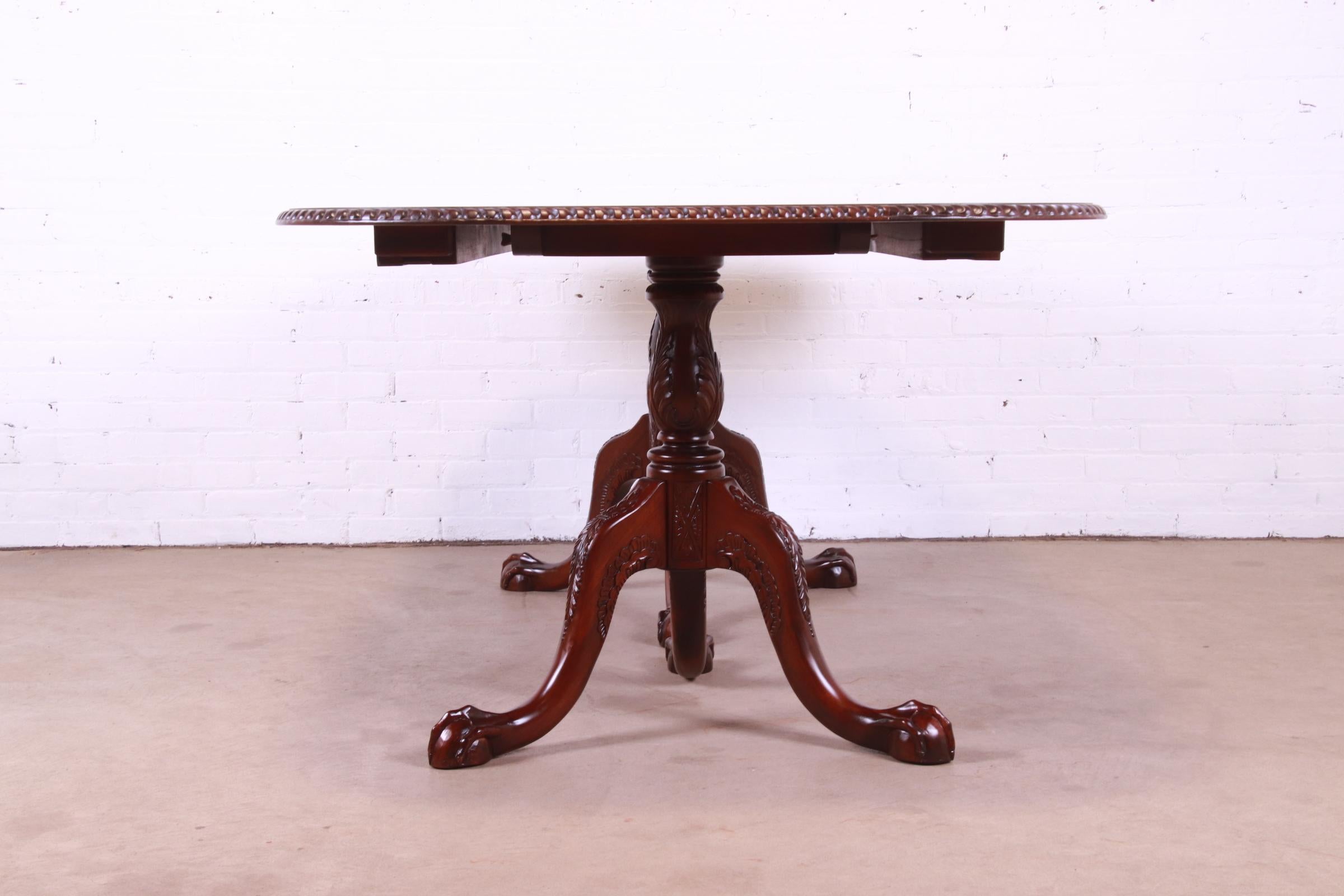 Councill Furniture Chippendale Mahogany Double Pedestal Dining Table, Refinished For Sale 14