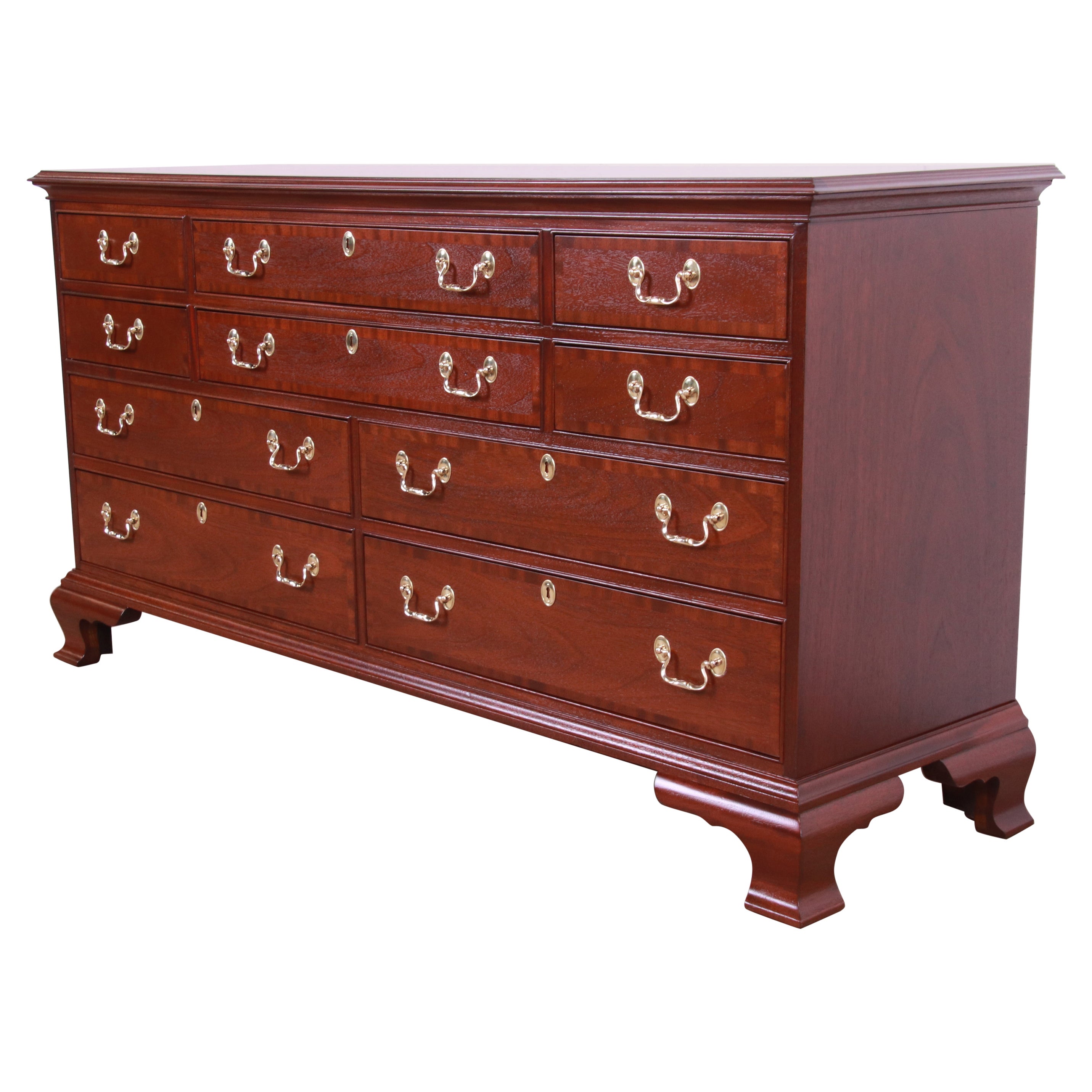 Councill Furniture Georgian Banded Mahogany Ten-Drawer Dresser, Newly Refinished