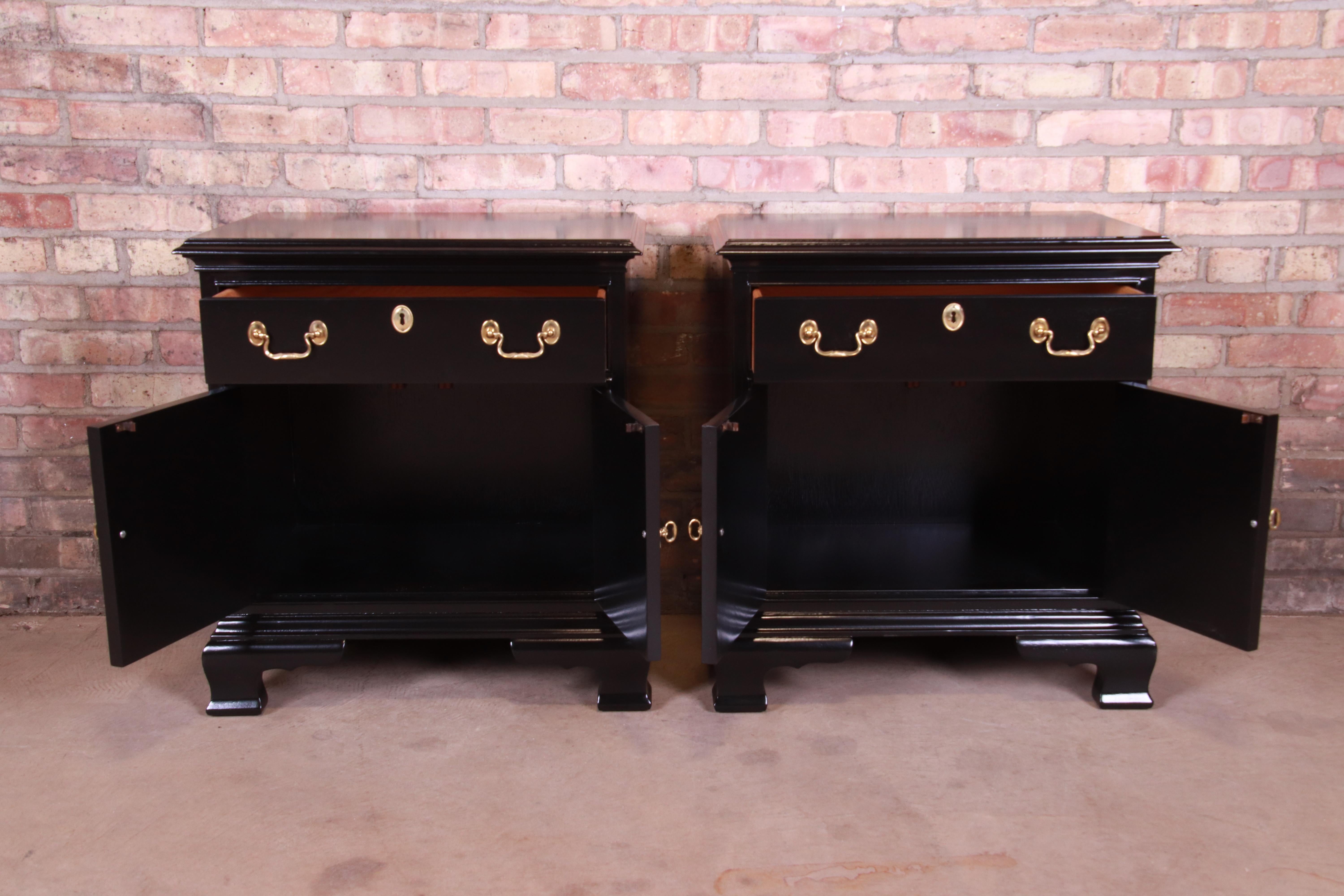 Councill Furniture Georgian Black Lacquered Nightstands, Newly Refinished 4
