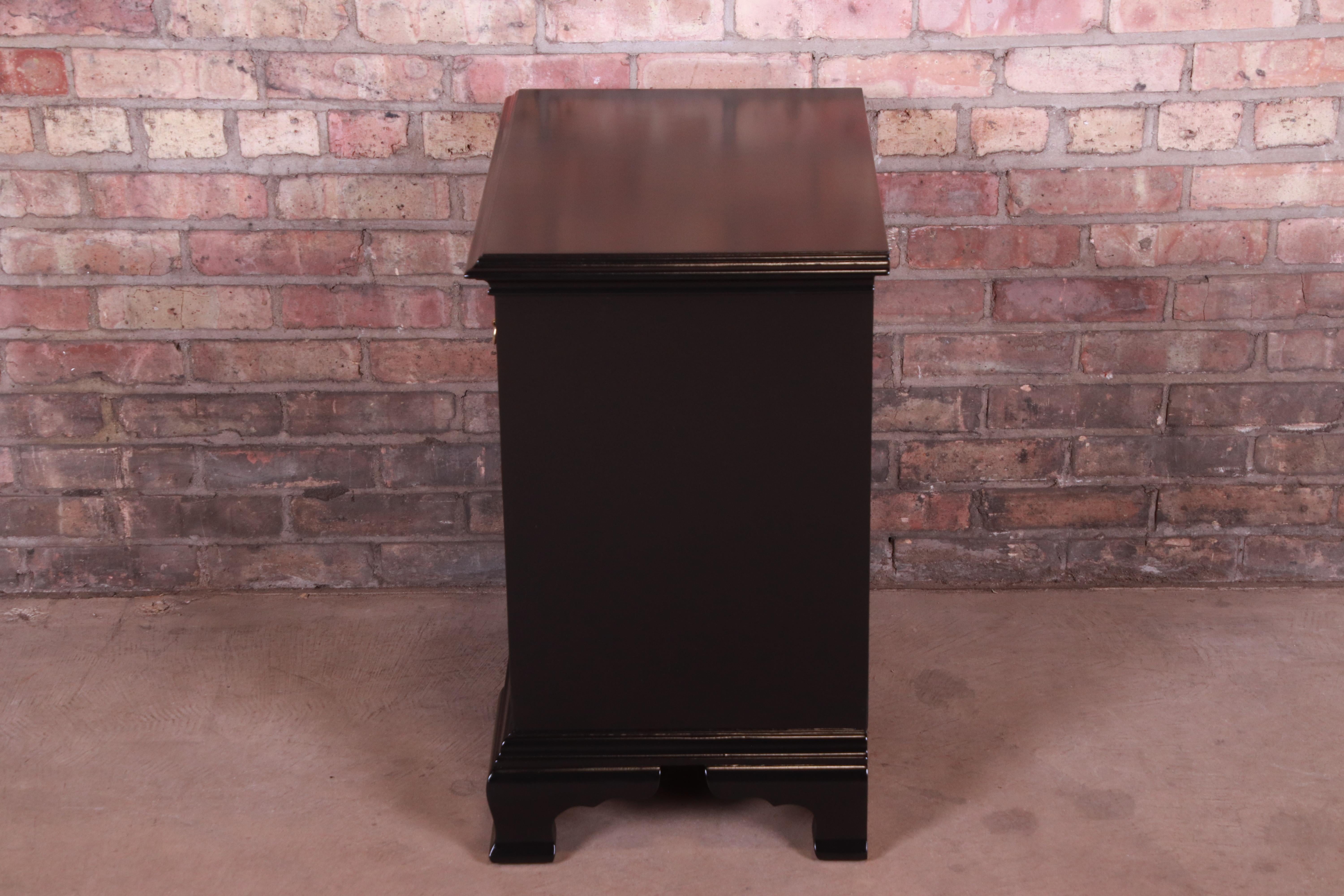 Councill Furniture Georgian Black Lacquered Nightstands, Newly Refinished 8