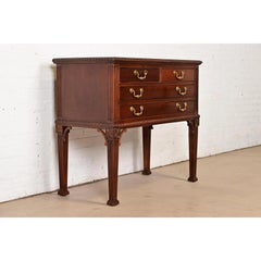 Councill Furniture Tavolo da buffet o consolle in mogano intagliato georgiano