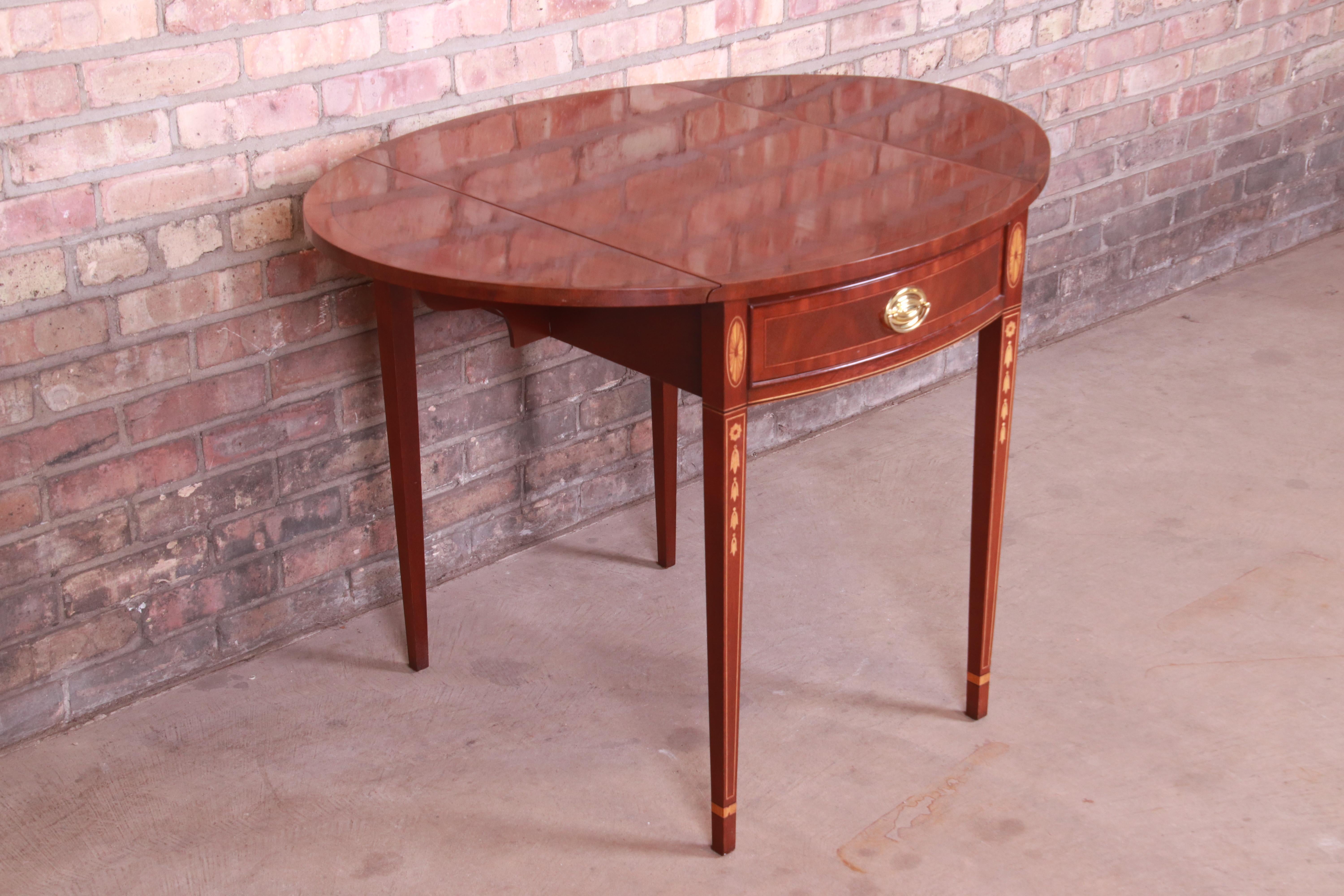 Councill Furniture Inlaid Mahogany Drop-Leaf Pembroke Side Table In Good Condition In South Bend, IN