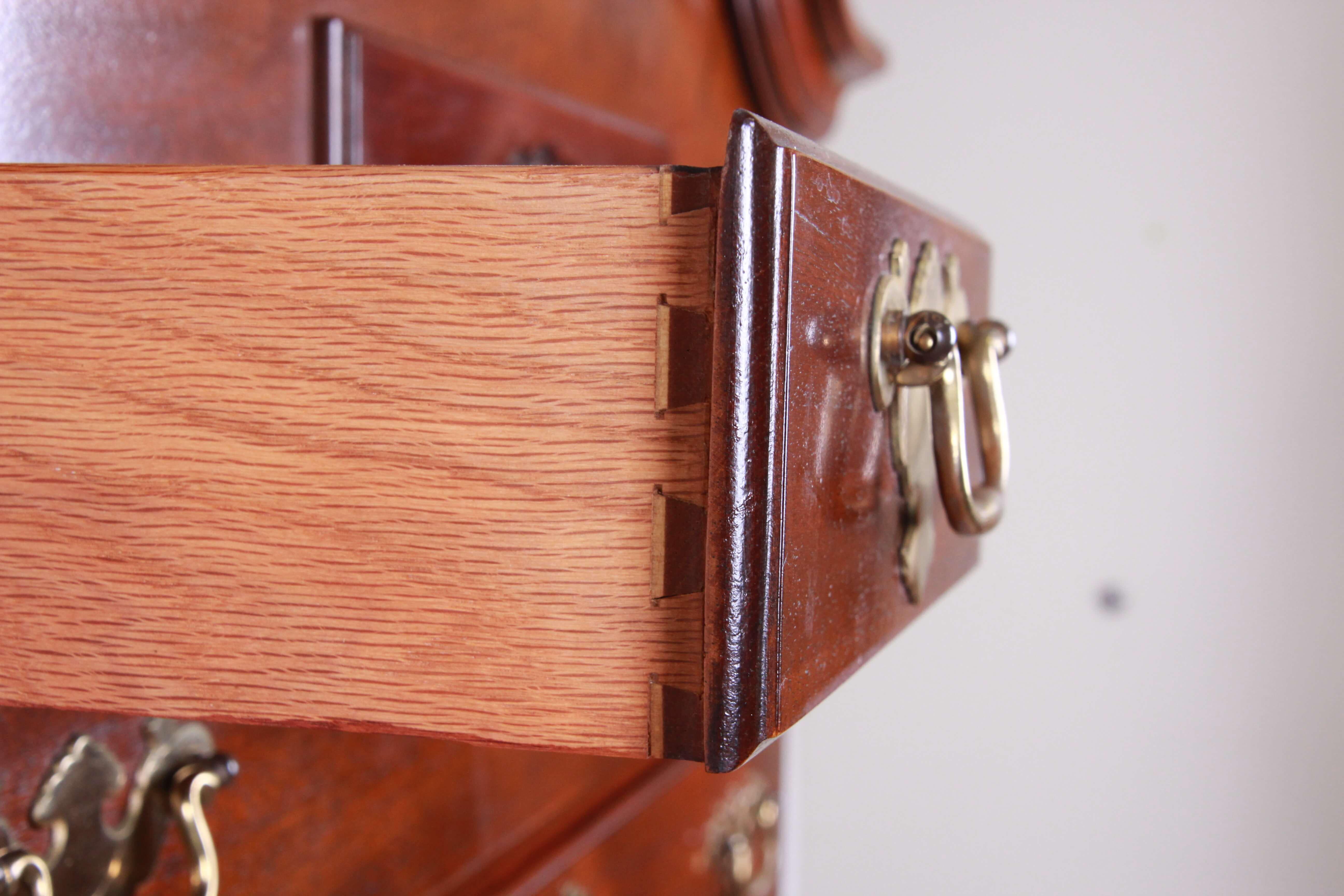 Councill Queen Anne Mahogany Highboy Dresser 4