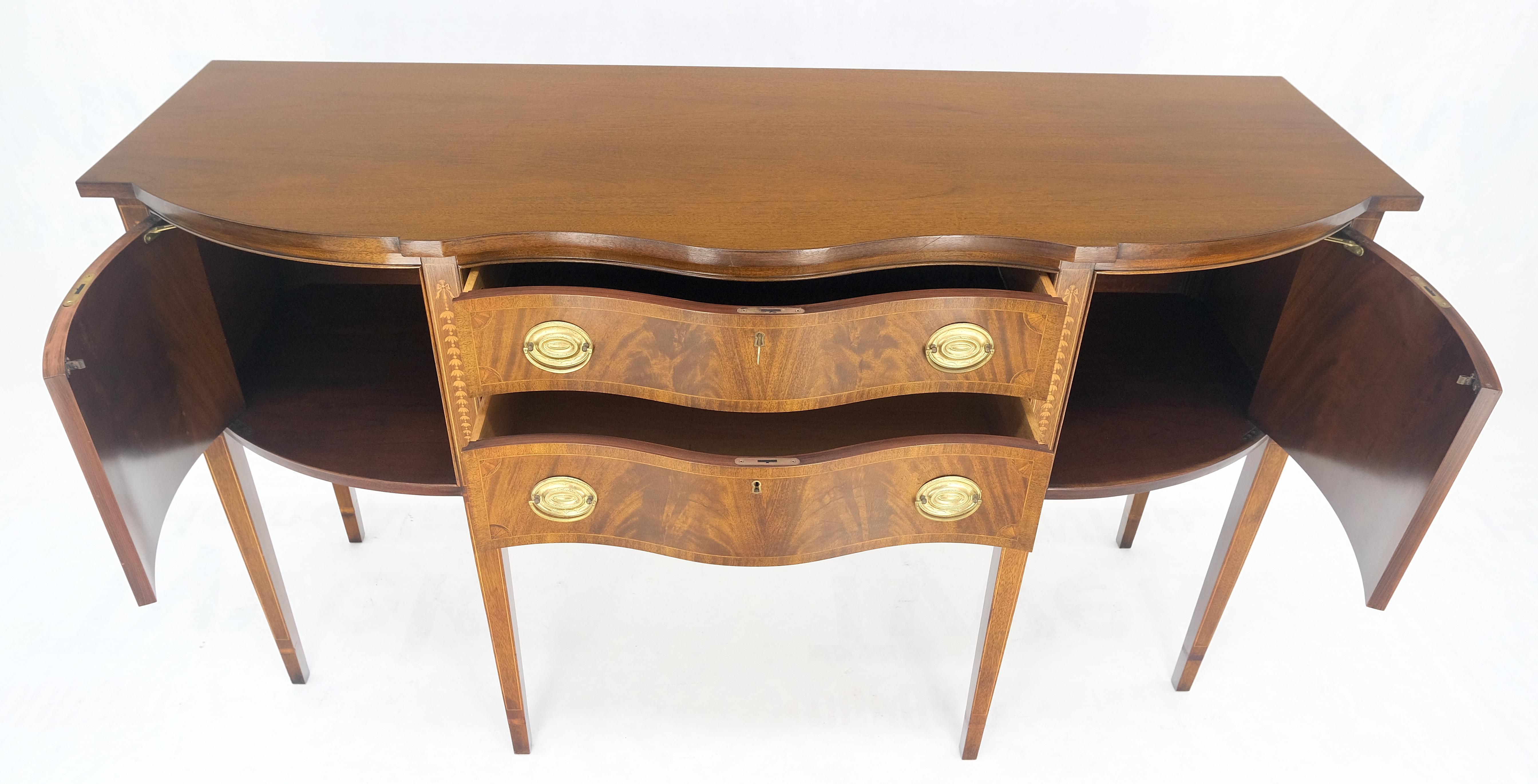 Councill Two Drawer Double Door Serpentine Front Mahogany Federal Sideboard MINT In Good Condition For Sale In Rockaway, NJ