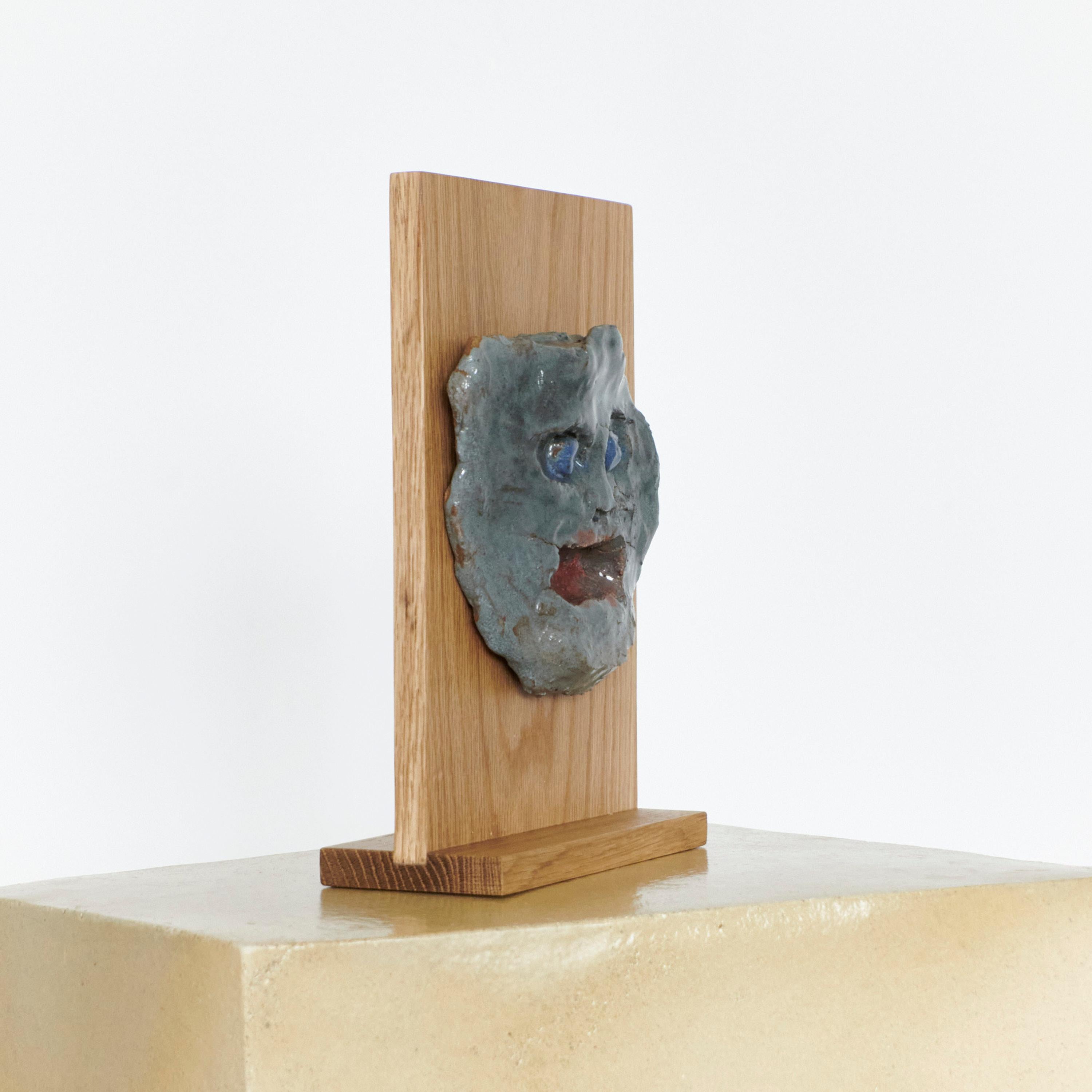 Semblante o Cara Máscara de cerámica de Tom R Porter Moderno en venta